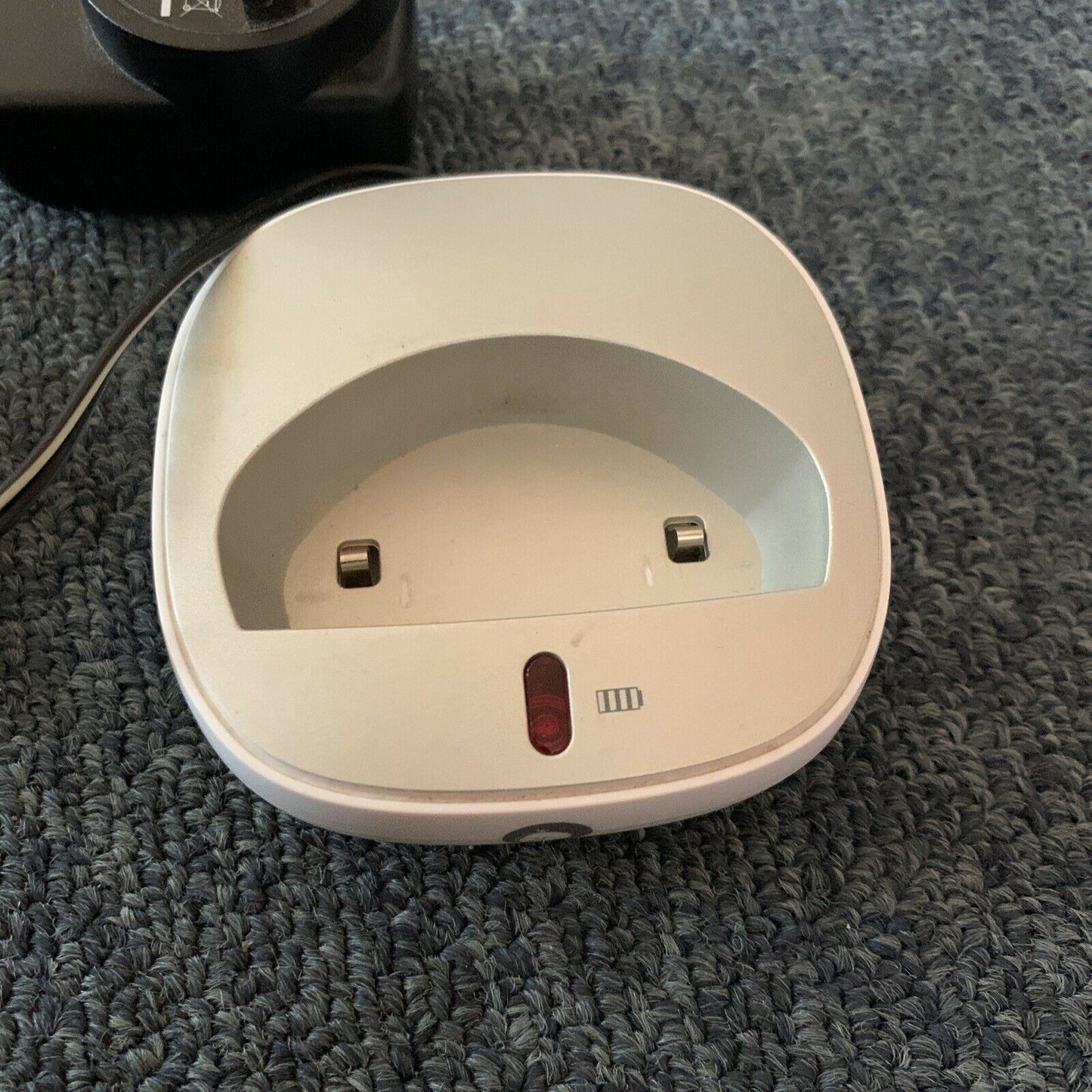 Oricom Secure200-2 Premium Digital Baby Monitor charging base