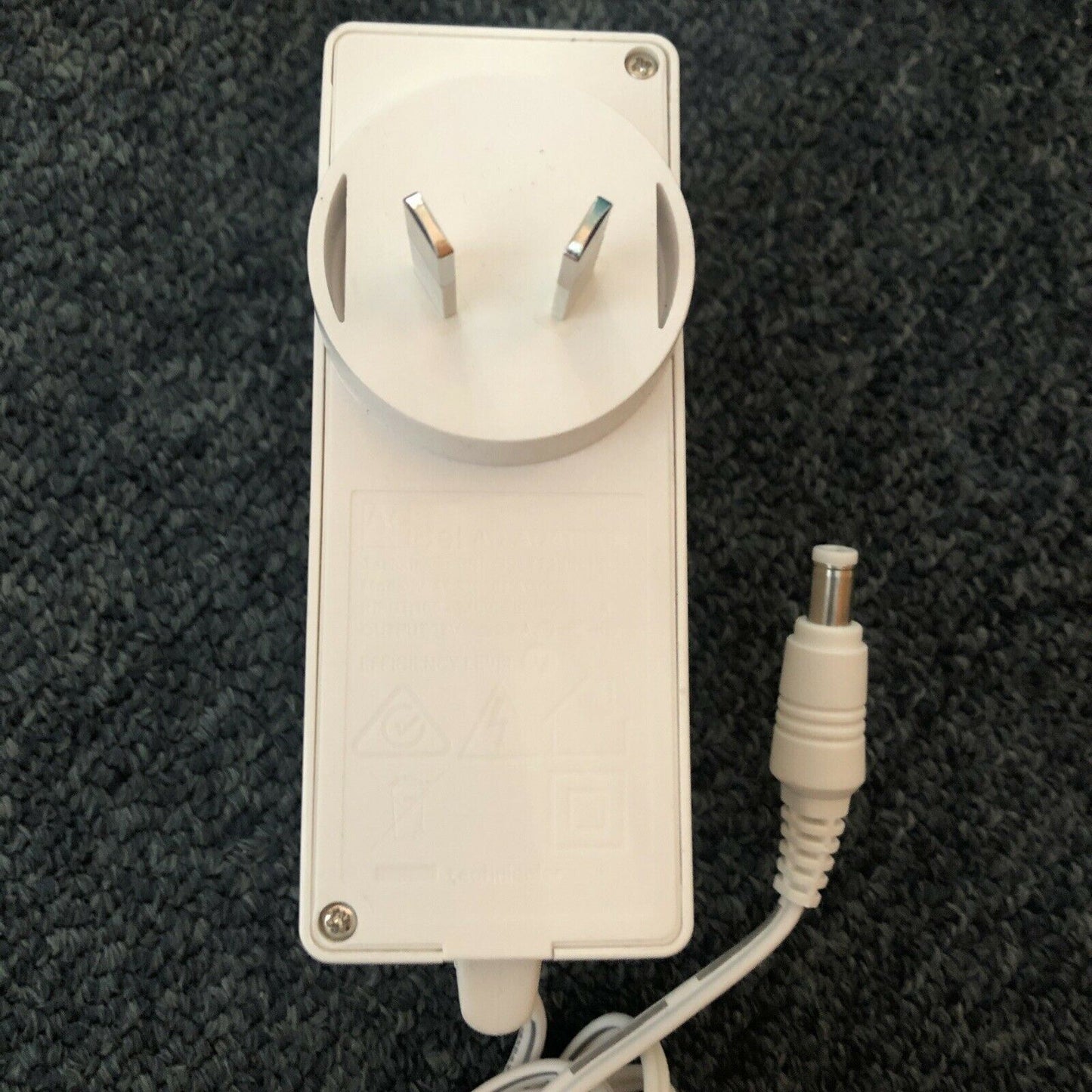Genuine AcBel WAC011 Technicolor AC Adapter White 12v