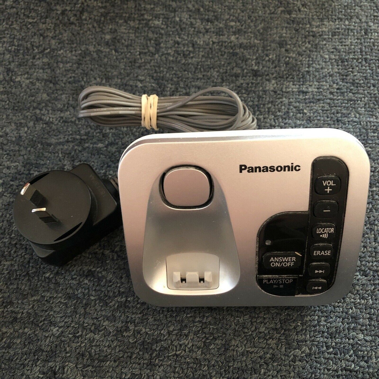 Panasonic KX-TGC220AL Base Charger & Adapter PNLV226AL 5.5v 500mA