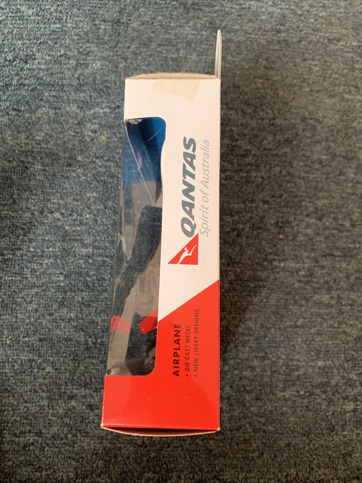 Daron Qantas Single Plane Airbus A380 Model RT8538 Die Cast Metal