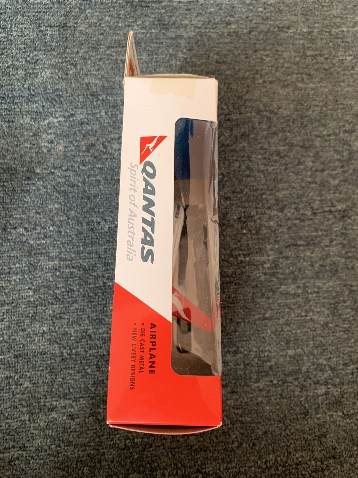 Daron Qantas Single Plane Airbus A380 Model RT8538 Die Cast Metal