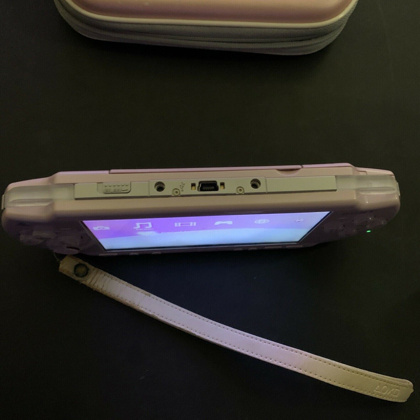 Sony PSP Console Pink with Case & USB Charger PSP-2000 Limited Edition