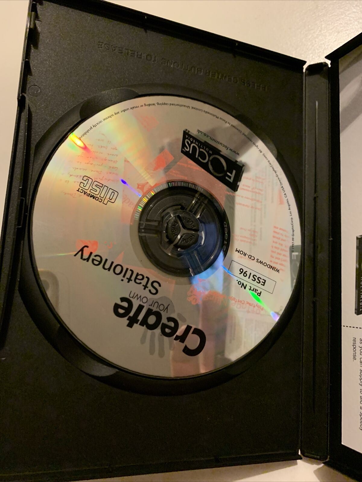 Create Your Own Stationary - PC CDROM 1999 Windows XP