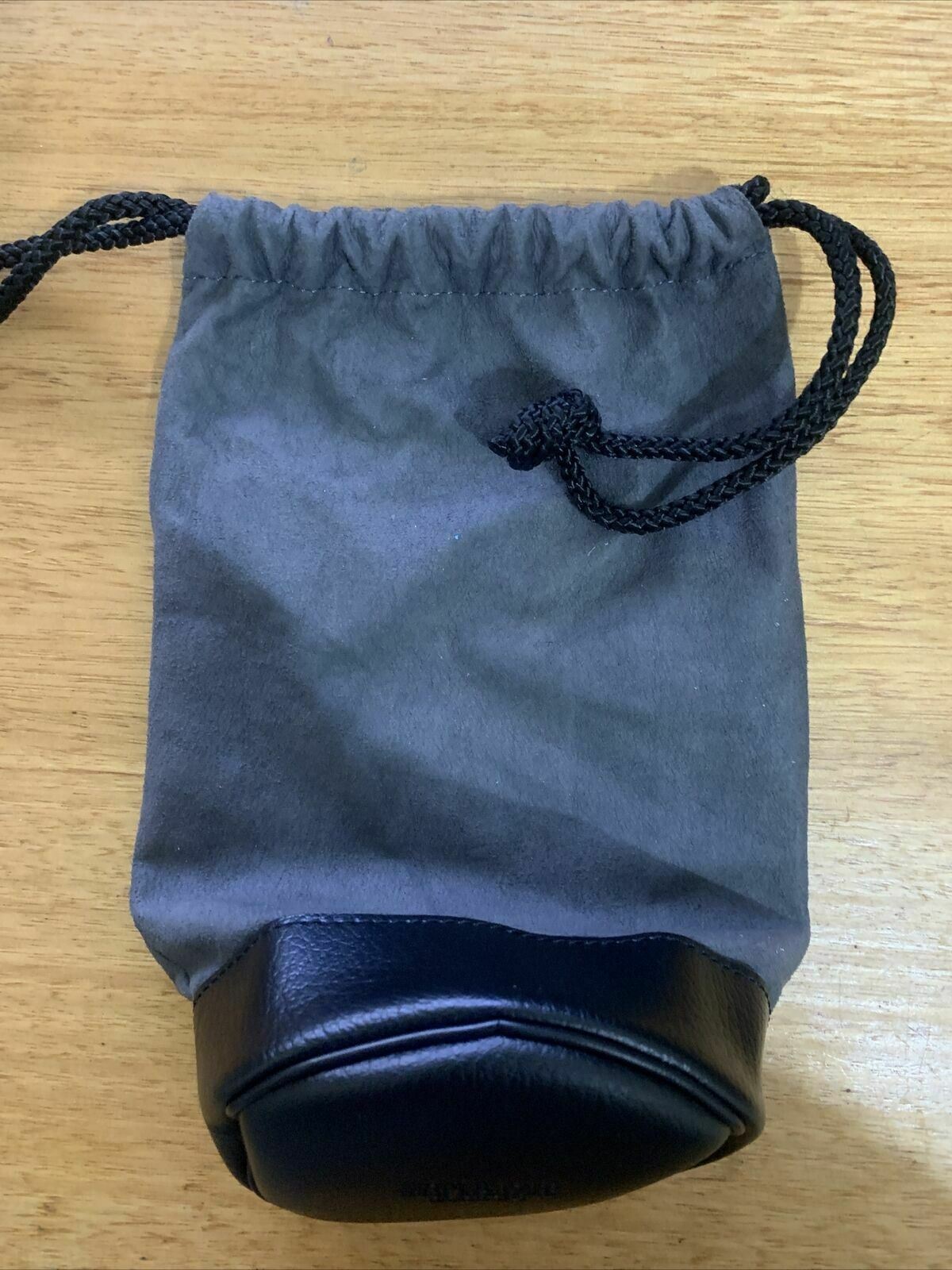Genuine Canon LP1022 Lens Bag