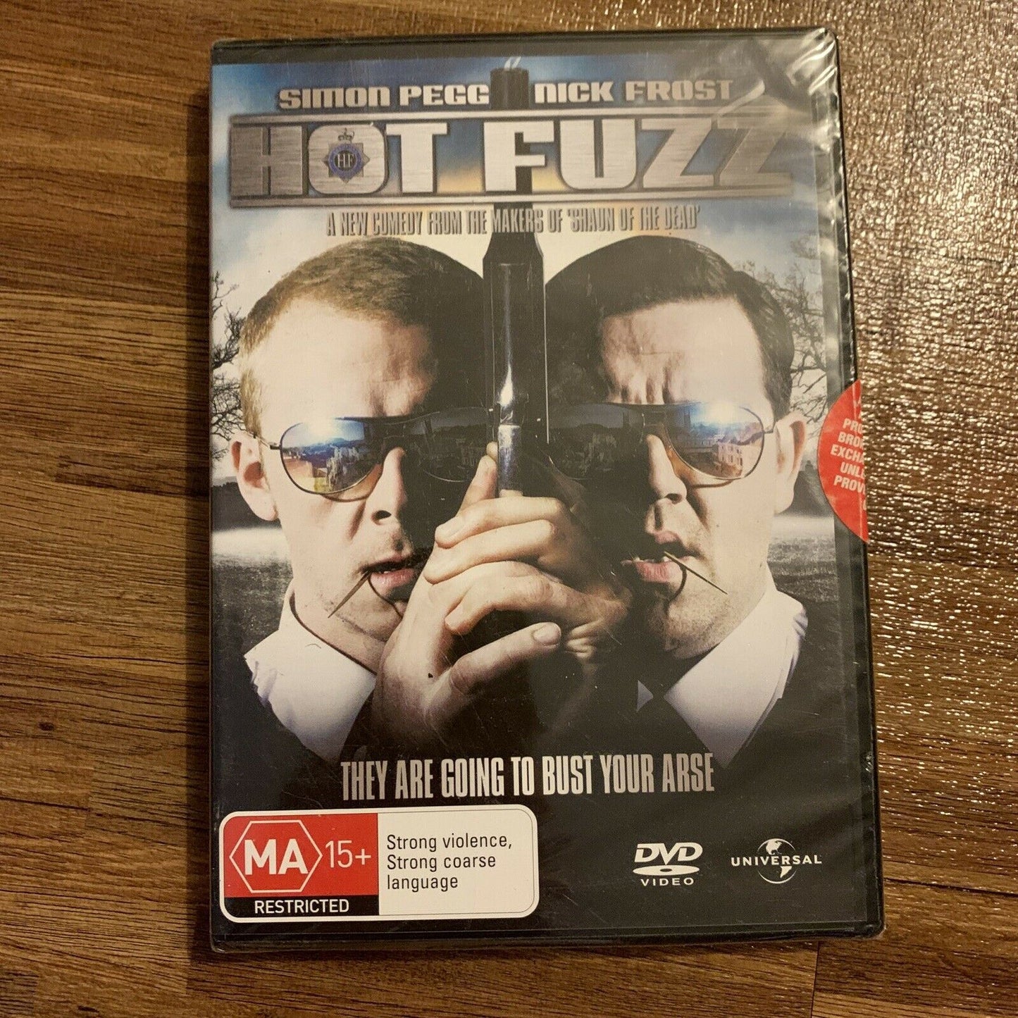 *New Sealed* Hot Fuzz (DVD, 2007) Simon Pegg, Jim Broadbent, Region 4&2