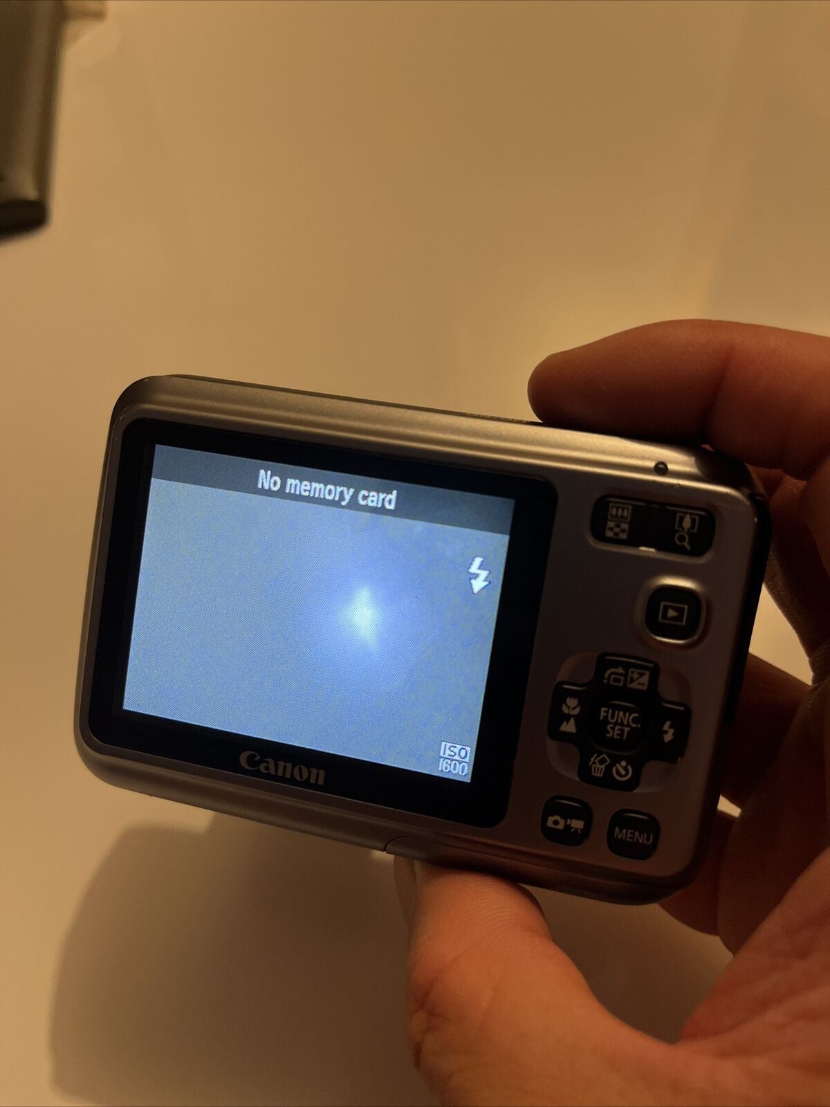 Canon PowerShot A490 Digital Camera 10MP