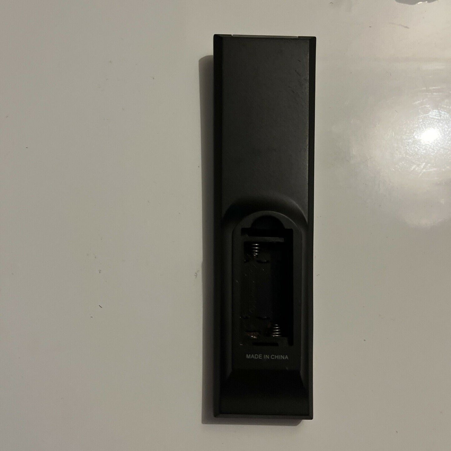 Genuine Grundig Remote control for TV *missing battery lid*