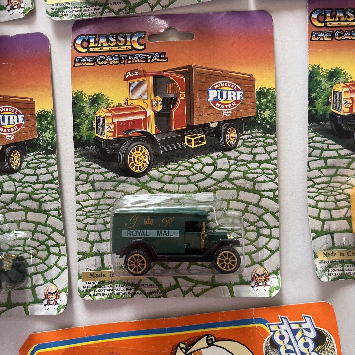6x Classic Truck Die Cast Metal Trucks and Pencil Sharpener