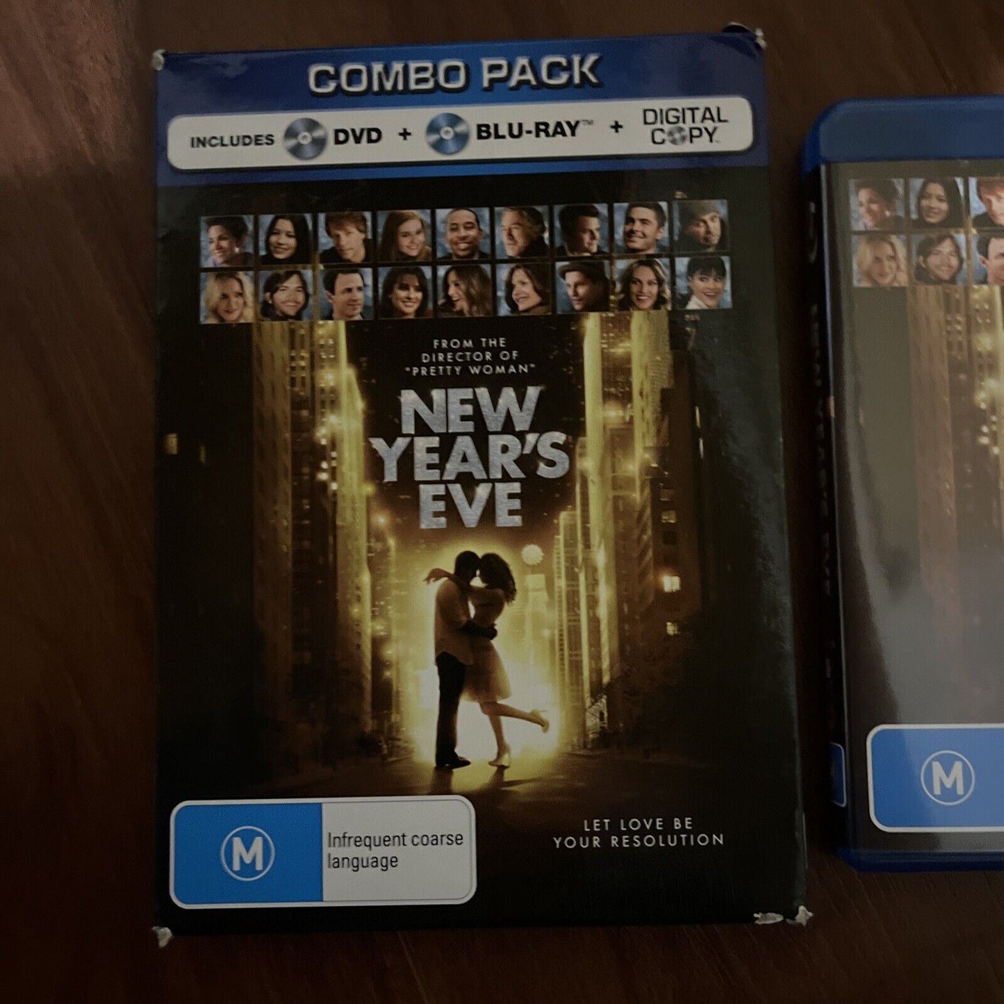 New Year's Eve (Blu-ray, 2011, 2-Disc) Michelle Pfeiffer, Zac Efron, Region B