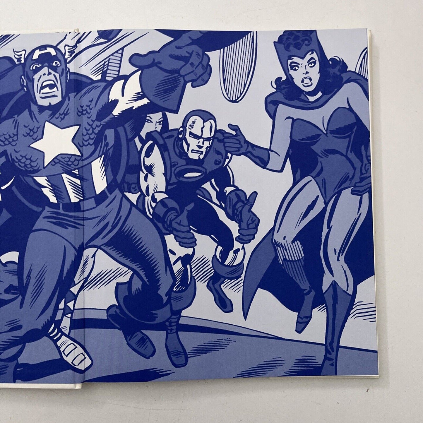 Avengers The Ultimate Guide by Tom DeFalco (Hardcover, 2006)