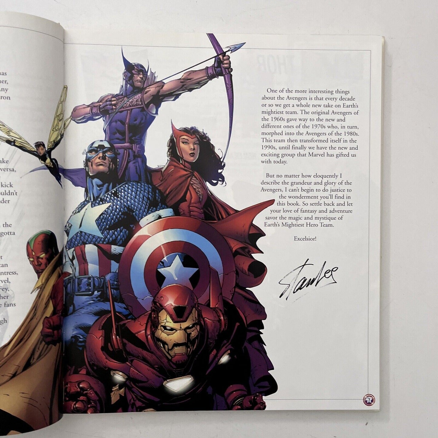 Avengers The Ultimate Guide by Tom DeFalco (Hardcover, 2006)