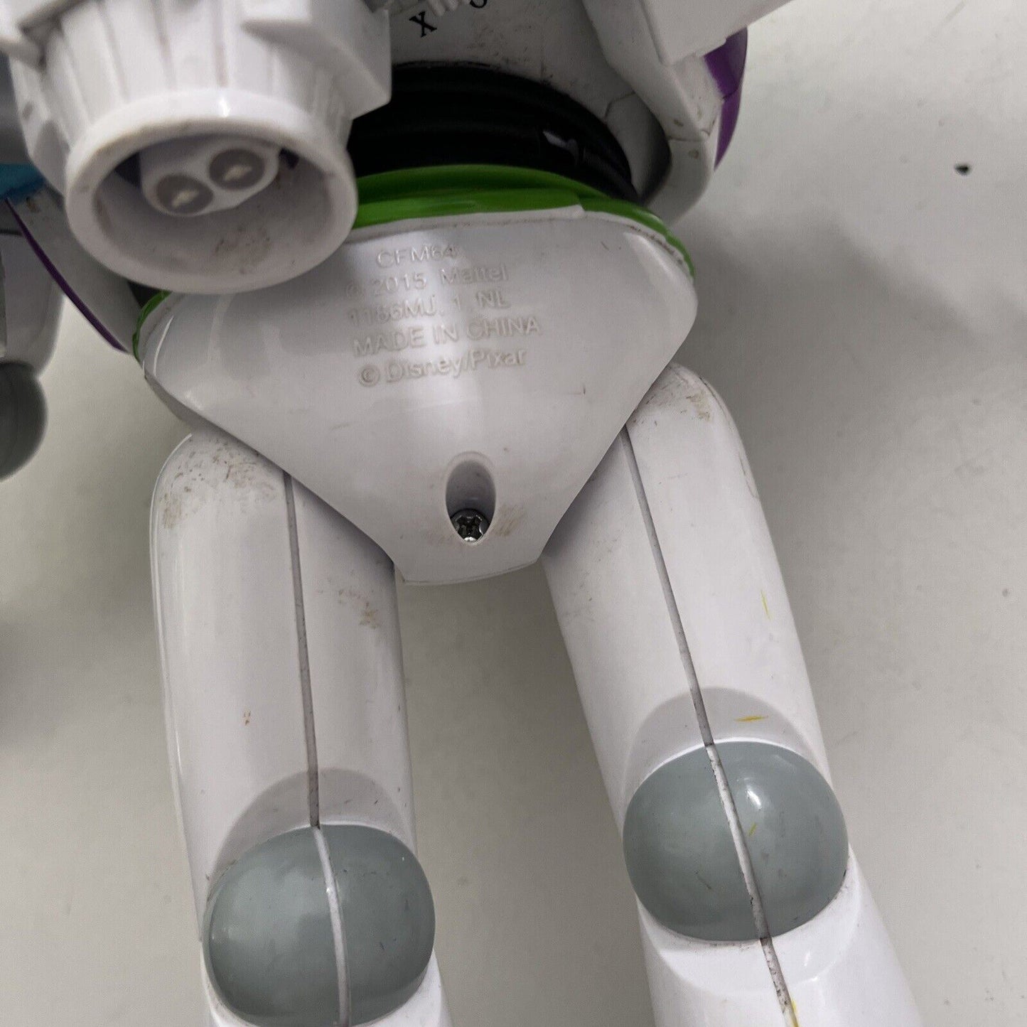 Buzz Lightyear Toy Story 2016 Mattel Lights Up Talking Jet Pack CFM64 30cm 12"