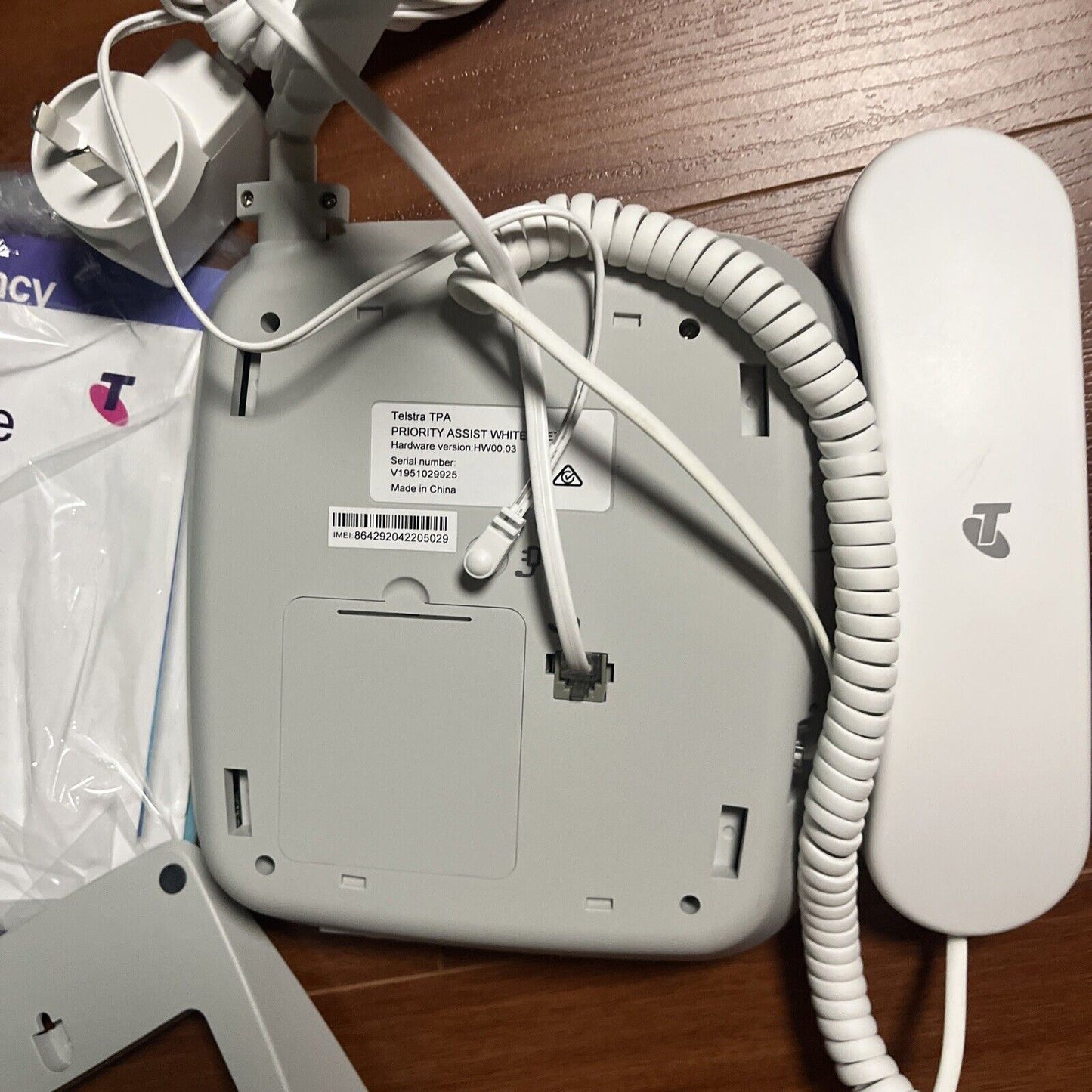 Telstra TPA Priority Assistant White Wired Landline Telephone HW00.03 NBN