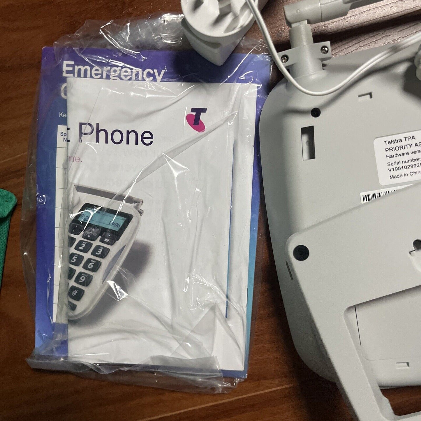 Telstra TPA Priority Assistant White Wired Landline Telephone HW00.03 NBN