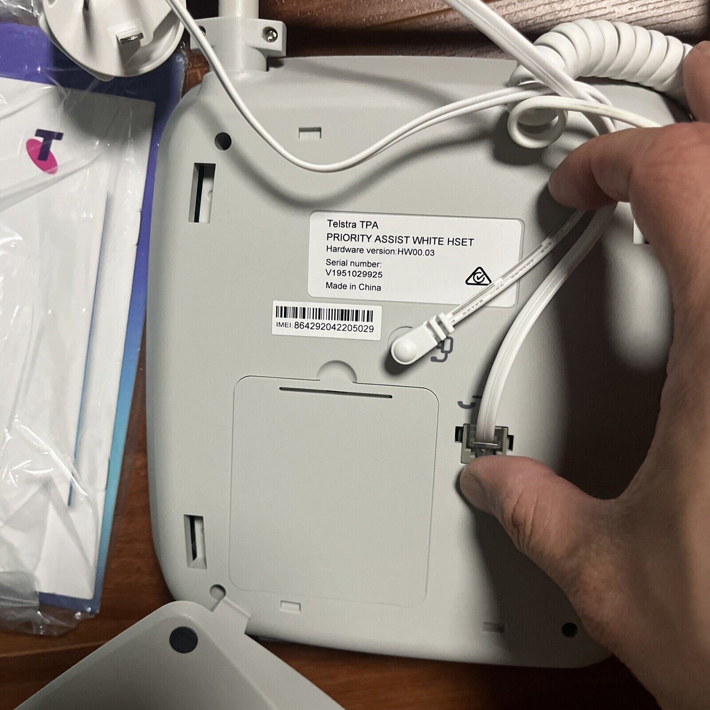 Telstra TPA Priority Assistant White Wired Landline Telephone HW00.03 NBN
