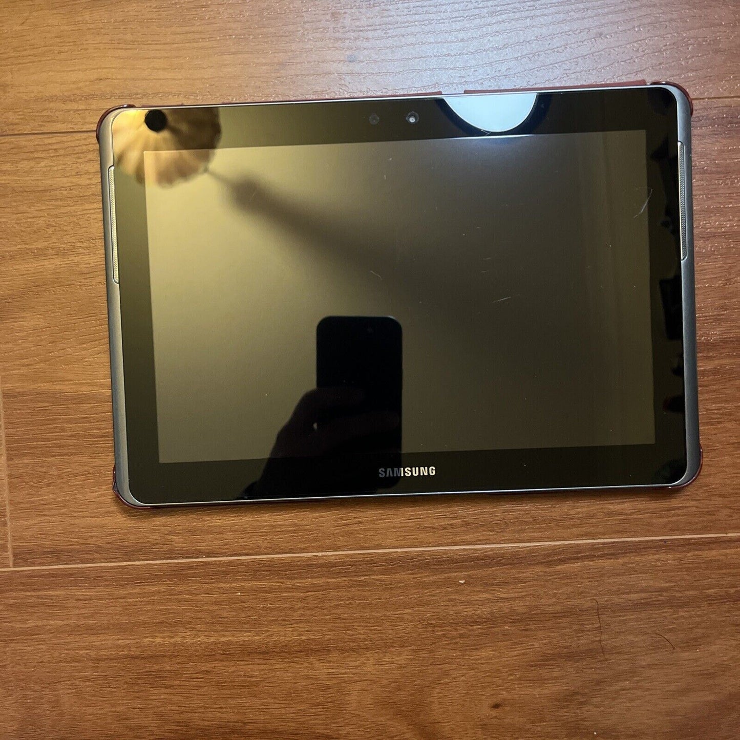 Samsung Galaxy Tab 2 10.1 Tablet with Case GT-P5110 16gb