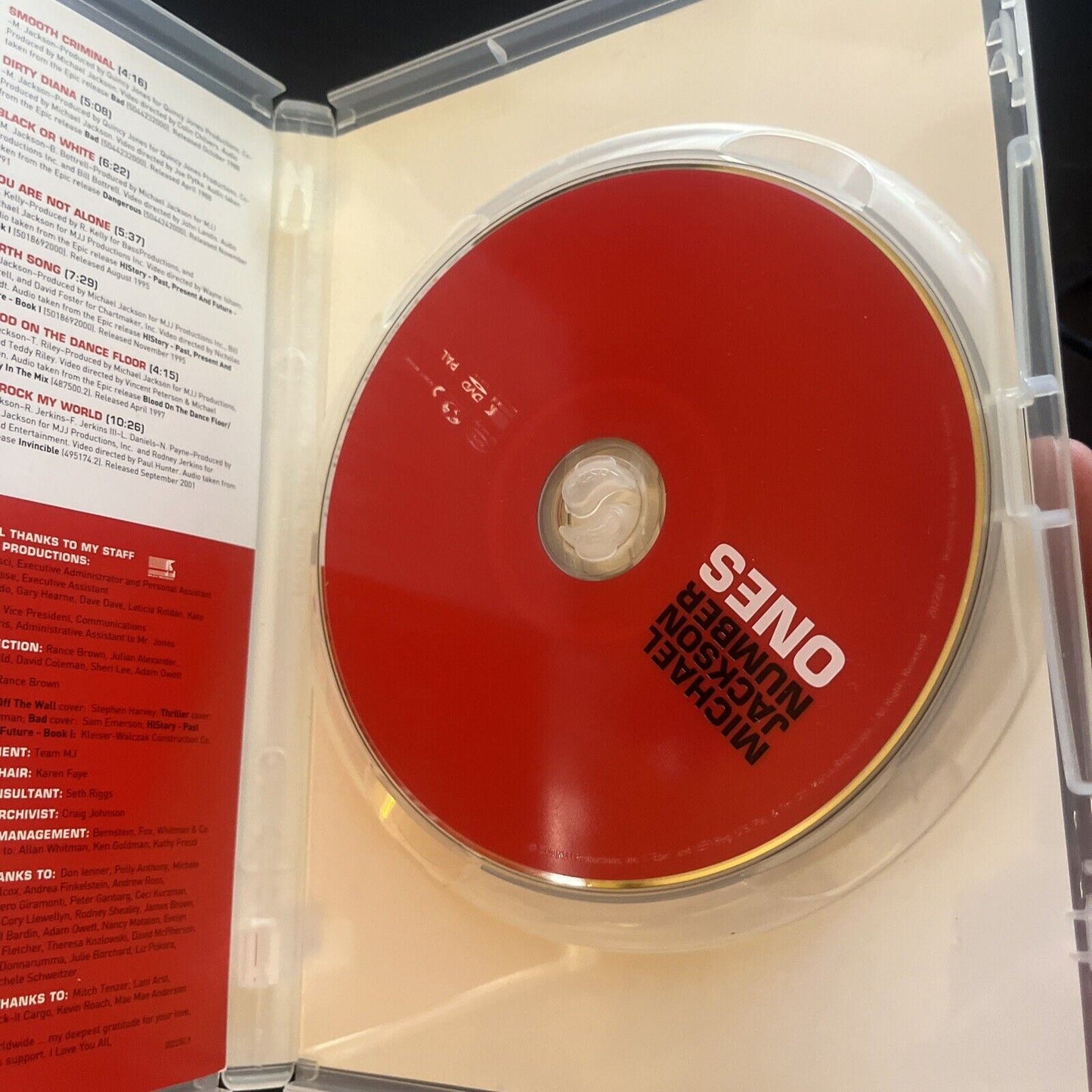 Michael Jackson's - This Is It / Number Ones (DVD, 2009, 2-Disc) Region 4