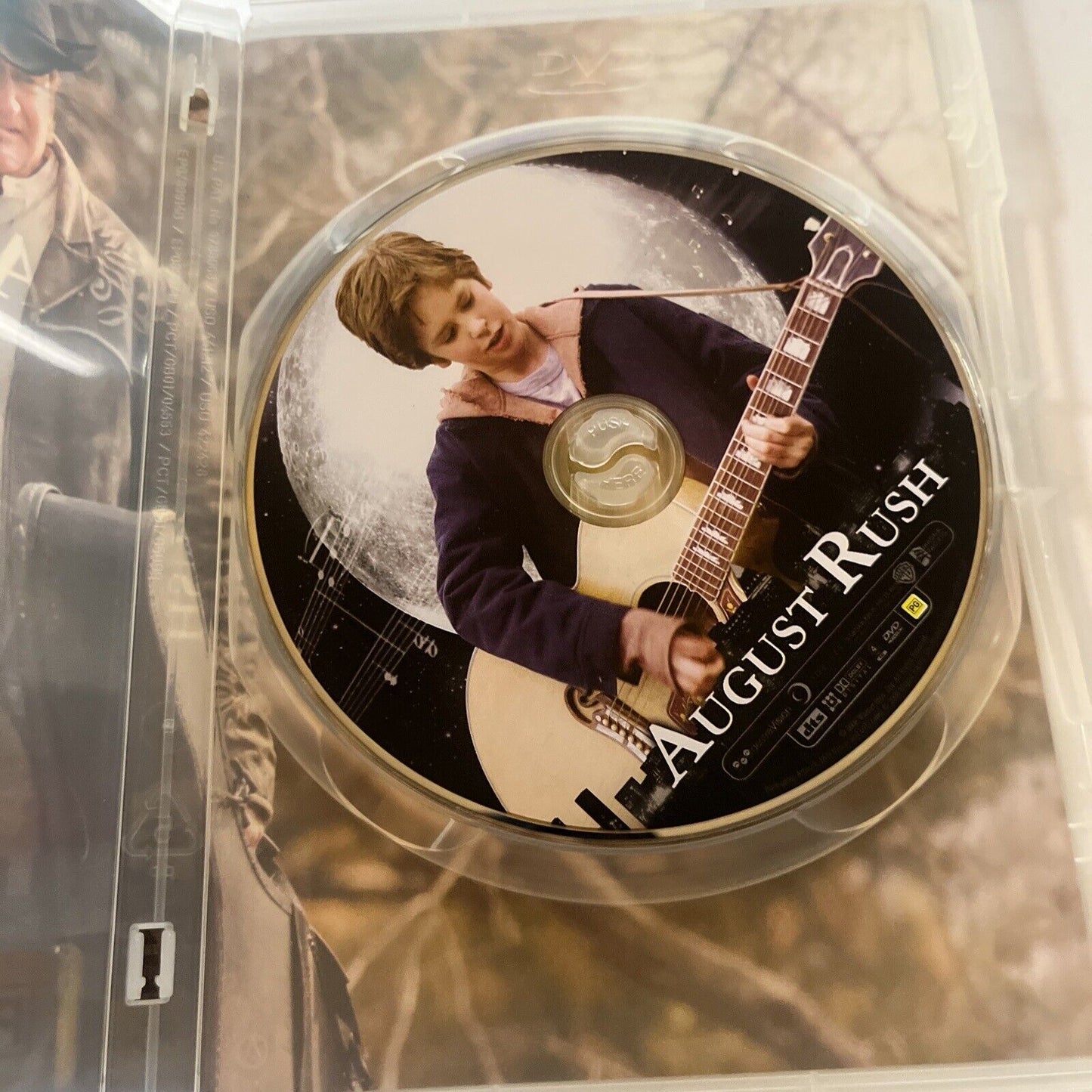 August Rush (DVD, 2007) Freddie Highmore, Keri Russel, Robin Williams Region 4