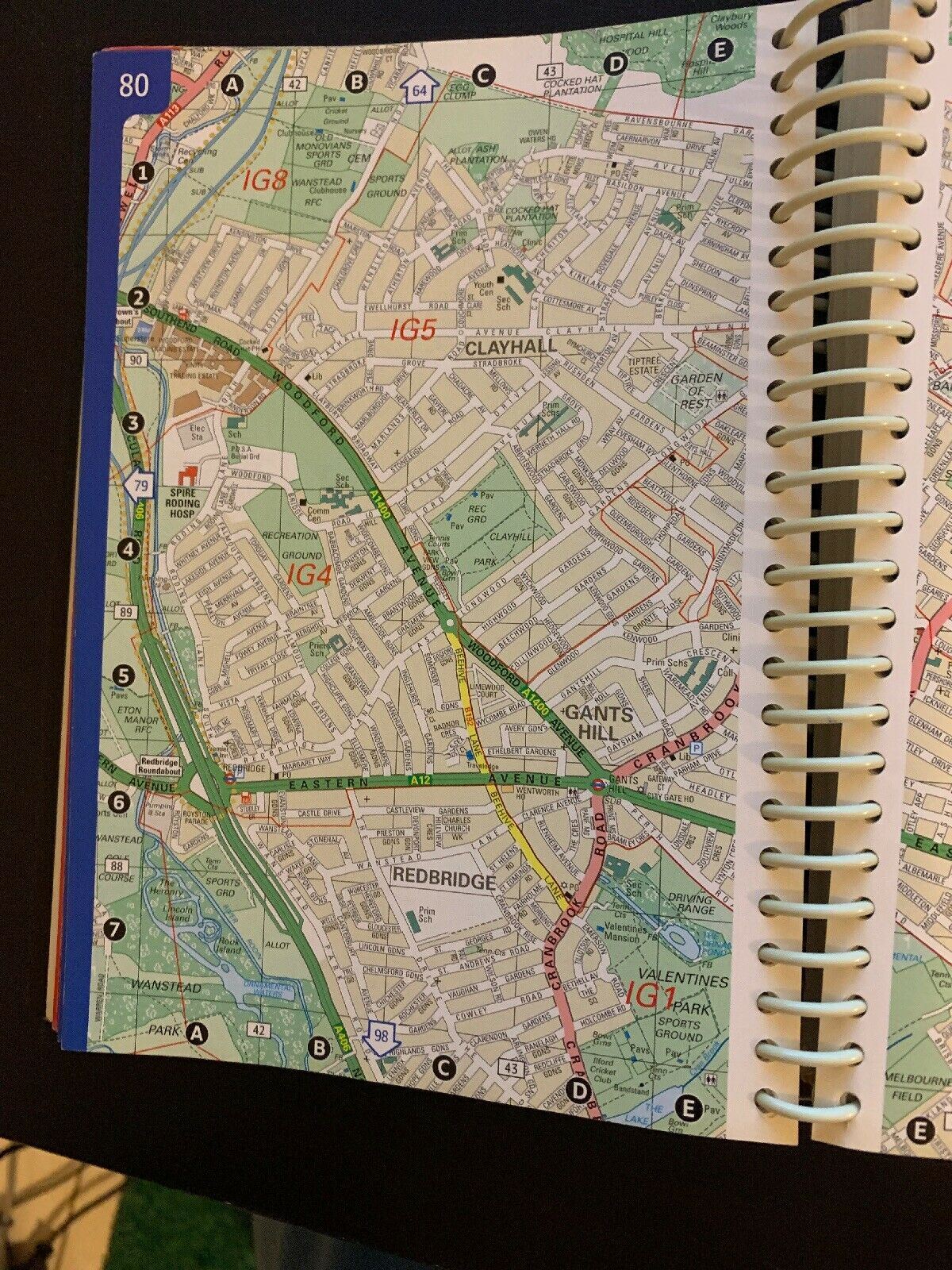 Collins London Essential Street Finder 2010