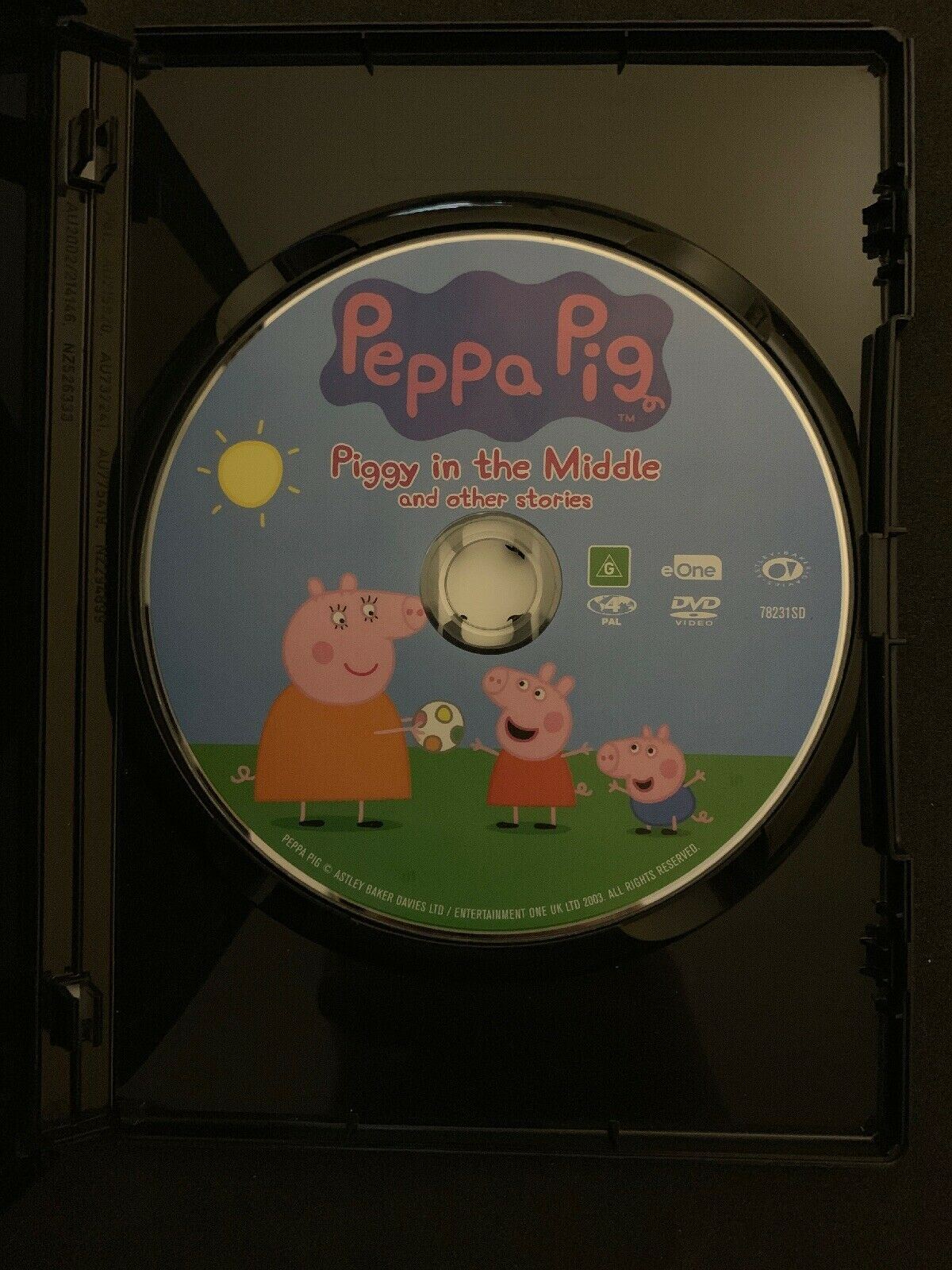 Peppa Pig - Piggy In The Middle And Other Stories (DVD, Region 4) PAL Australia