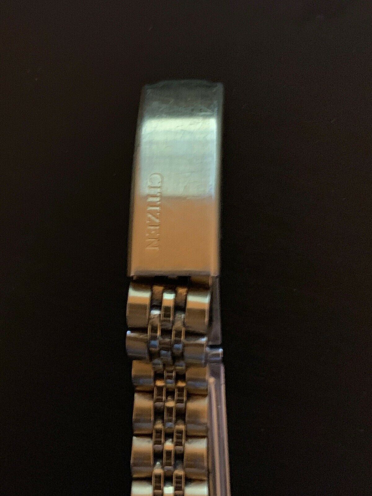 Citizen Watch Water Resistant 6000-S88231 MSB 814977 *For Parts Or Repair Only*