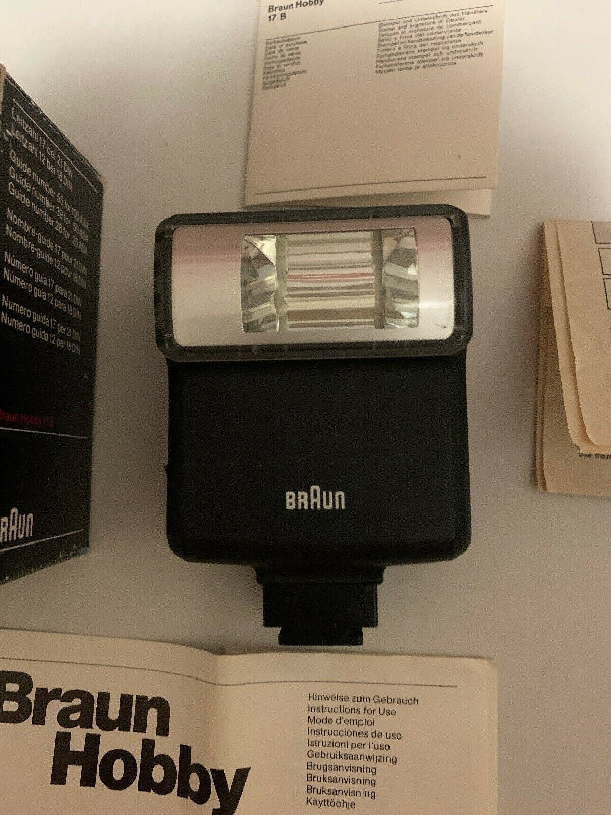 Vintage Braun Camera Flash - Braun Hobby 17B With Manual