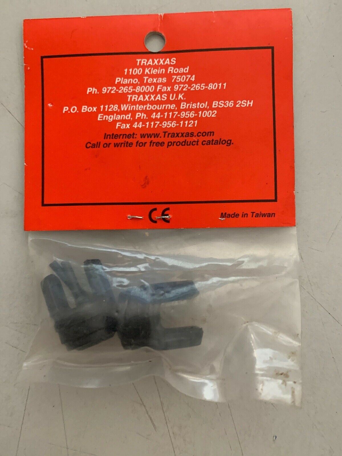 Traxxas #5458X Yokes Differential And Transmission (2)/ 4x15mm Screw Pins (2)