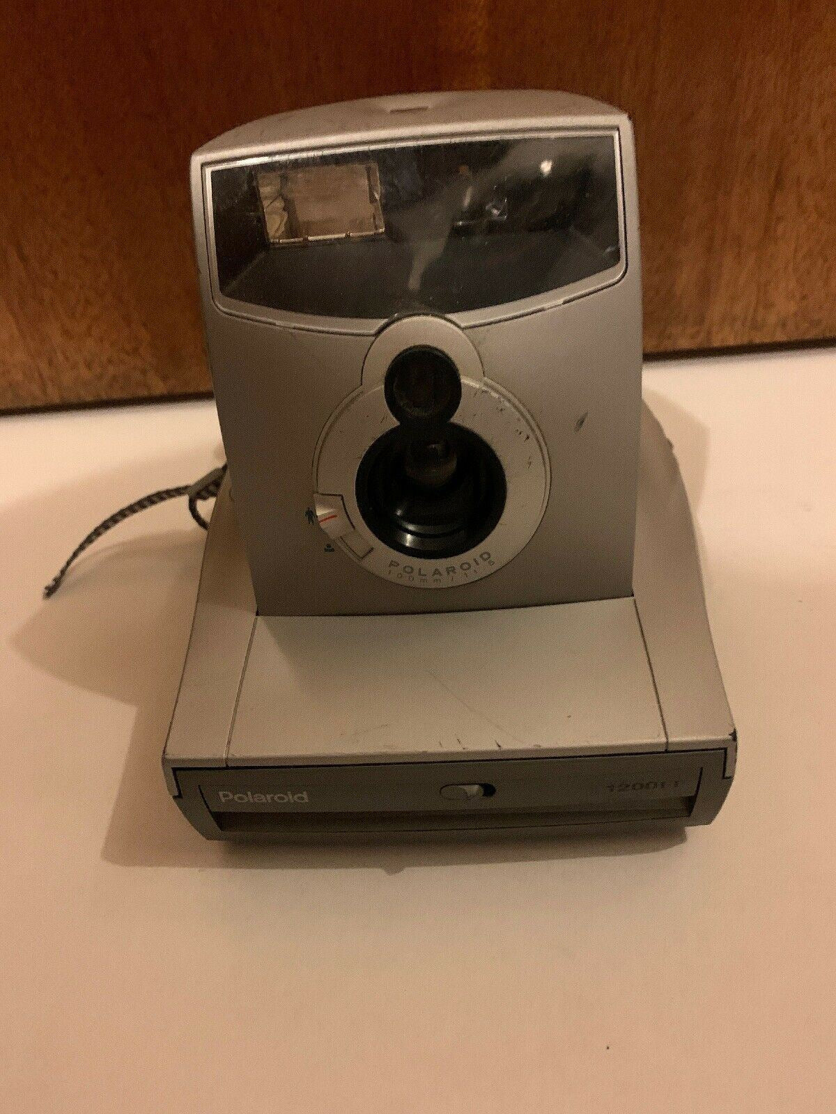 Polaroid 1200FF Vintage Film Camera *Untested*