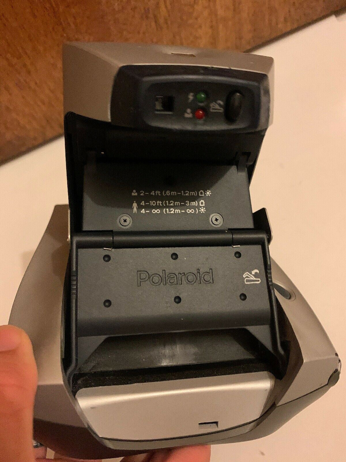 Polaroid 1200FF Vintage Film Camera *Untested*