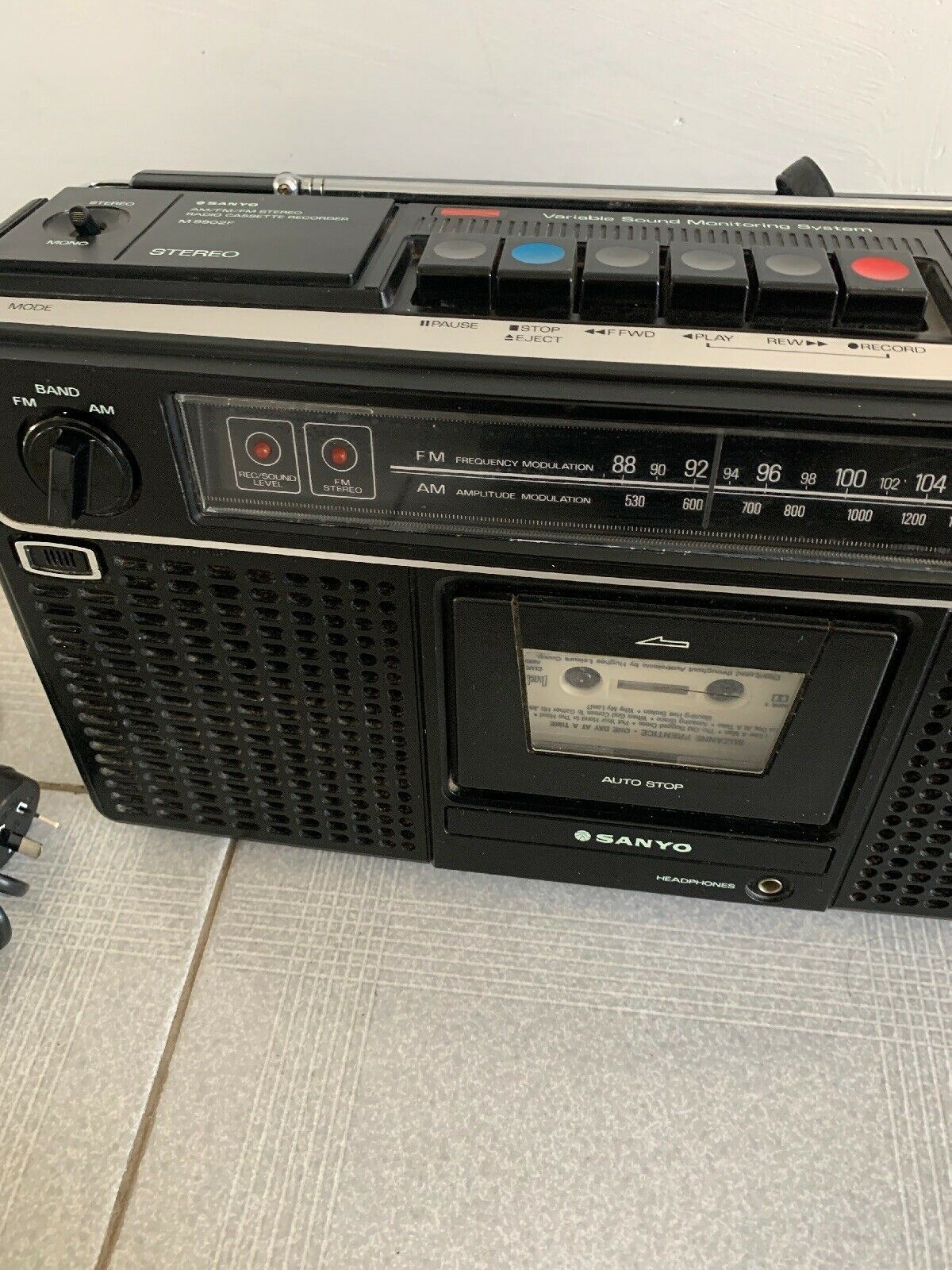 Sanyo Stereo Radio Cassette Recorder M9902F Vintage Boombox - RARE Made in Japan
