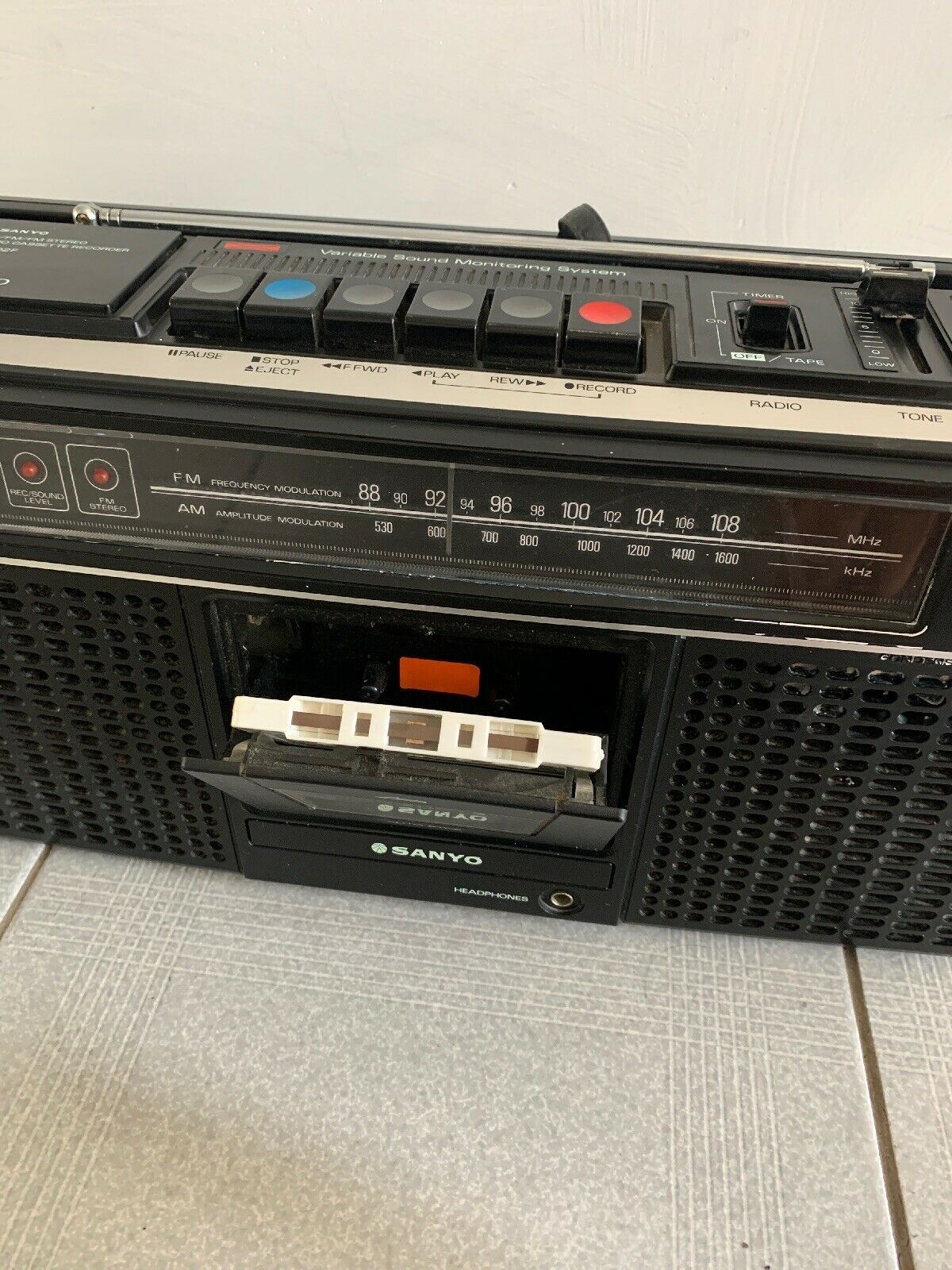 Sanyo Stereo Radio Cassette Recorder M9902F Vintage Boombox - RARE Made in Japan