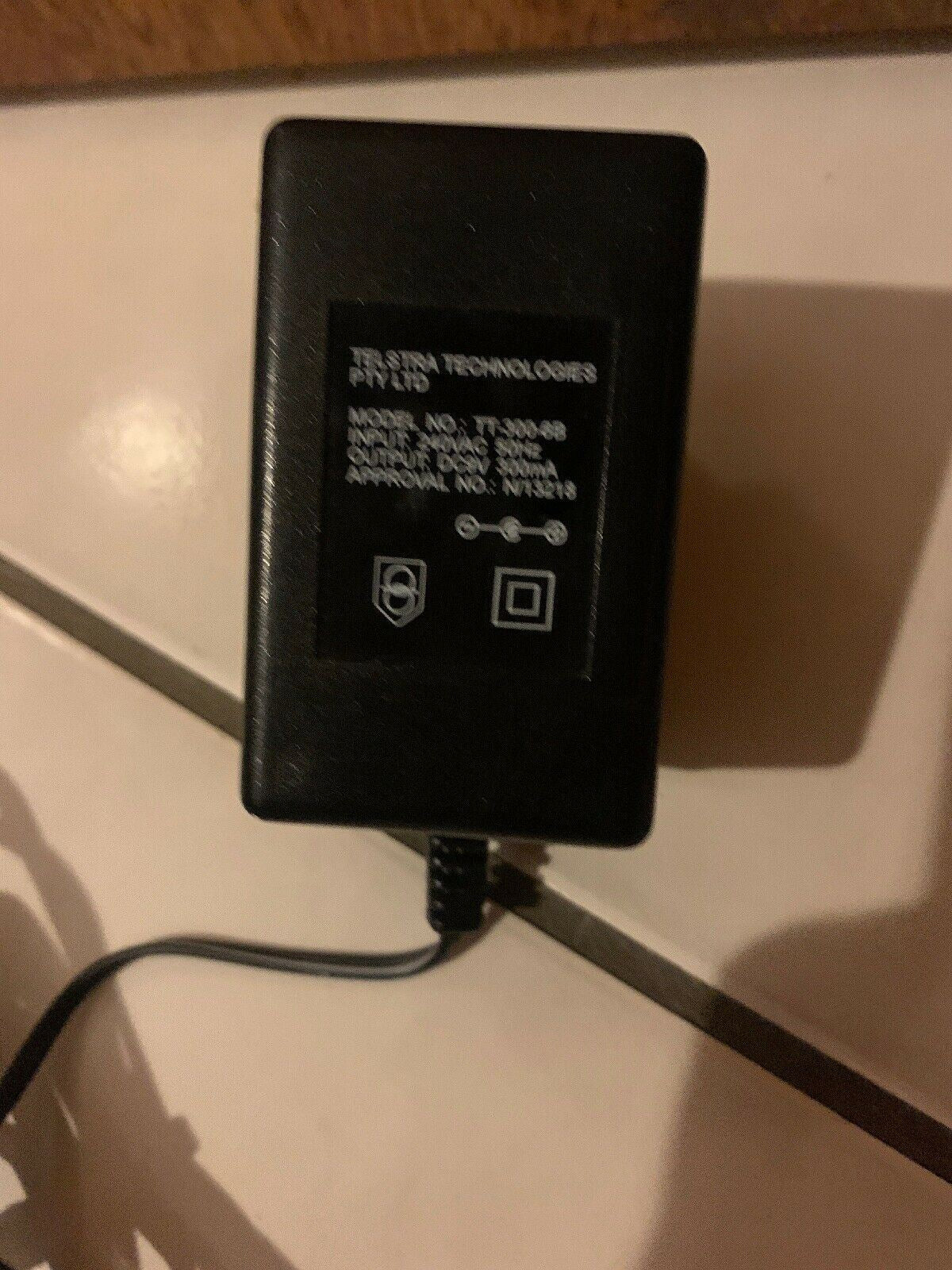 Genuine Telstra Technologies TT-300-6B AC Adapter 9V 300mA