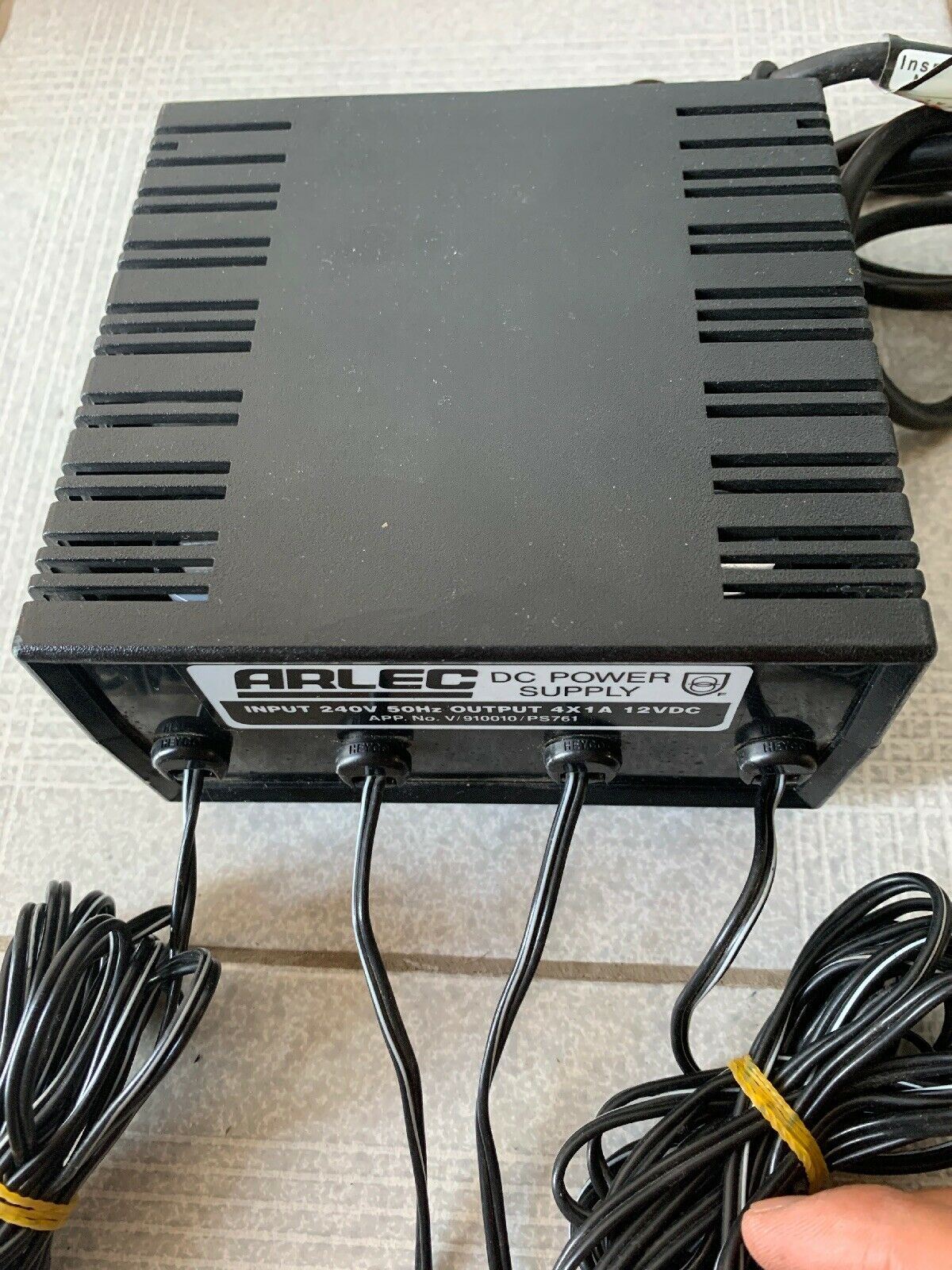 Arlec DC Power Supply Input 240V 50hz Output 4x1A 12VDC V/910010/PS761