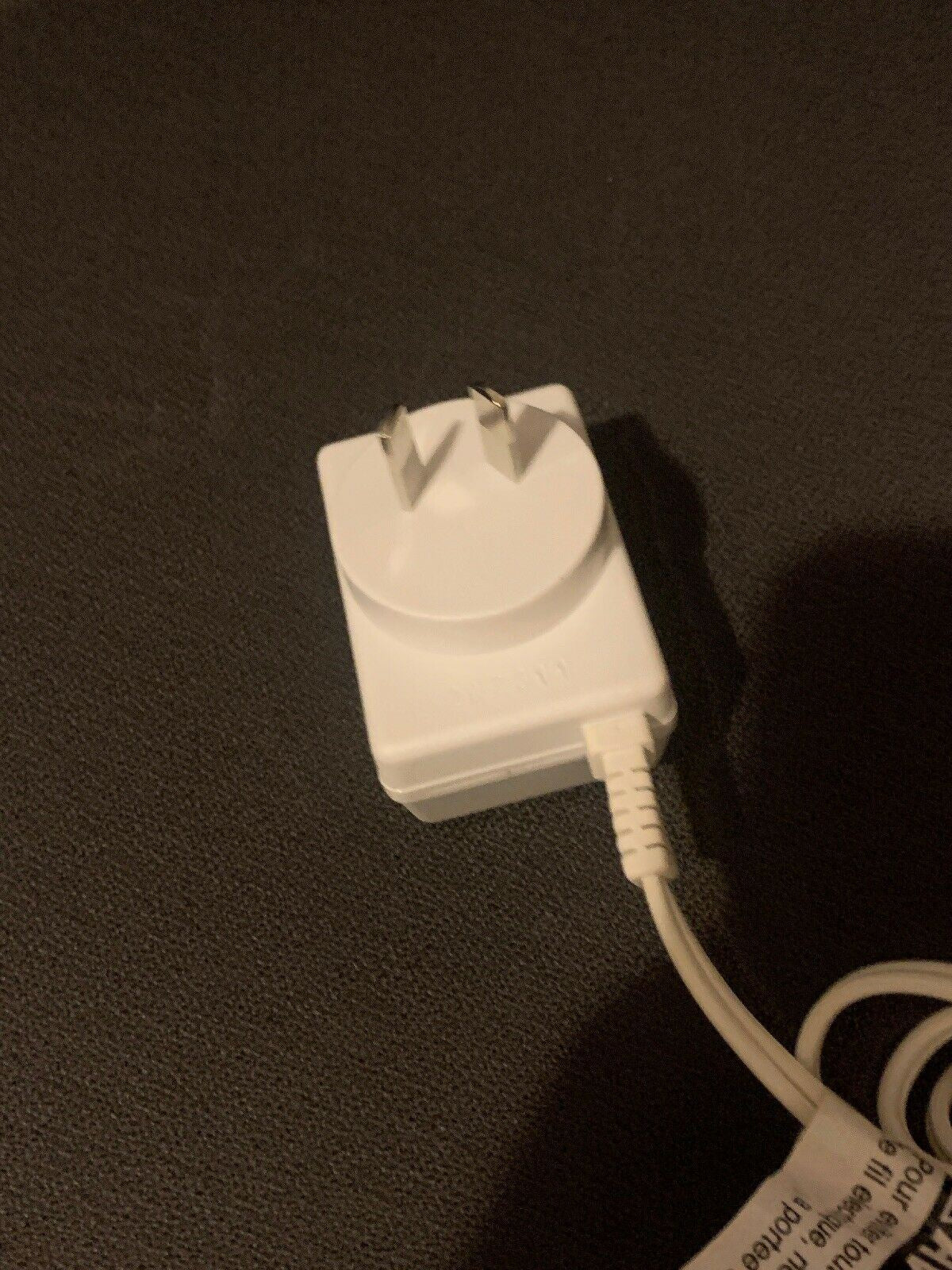 Genuine Fisher Price PB-0610-DSA AC Adapter 6V 100mA