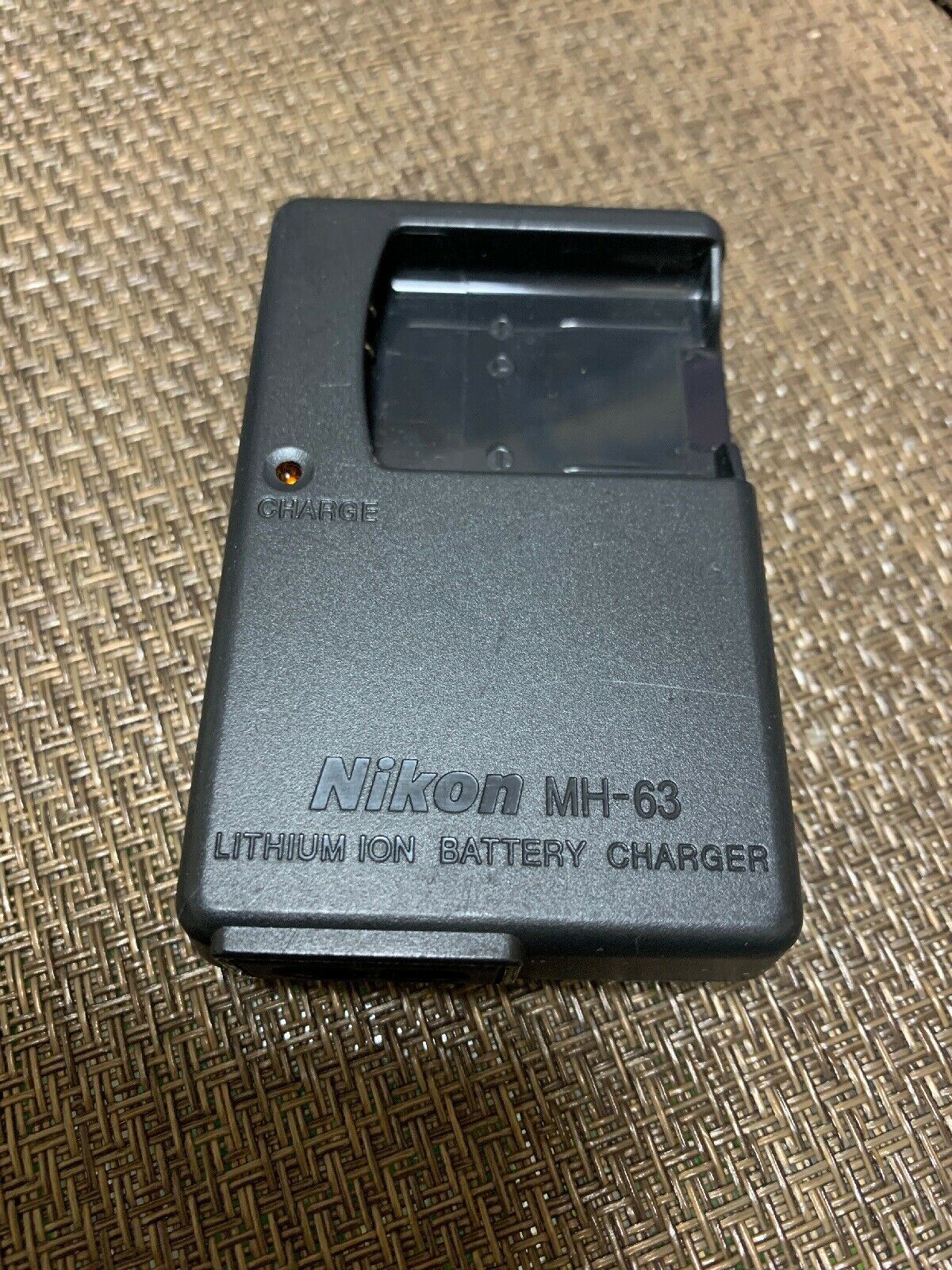 Genuine Original Nikon MH-63 Battery Charger