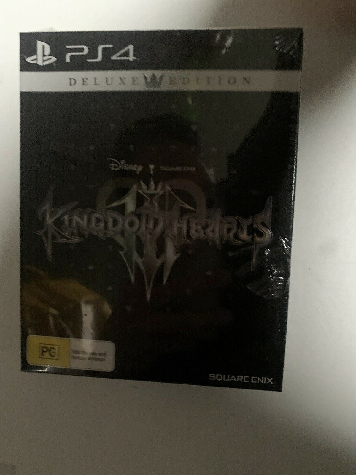 *New And Sealed* Kingdom Hearts III - PS4 Deluxe Edition With Goofy Figure