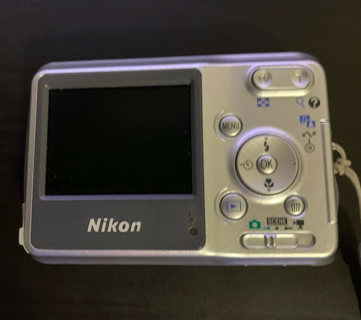 Nikon Coolpix L3 Digital Camera 3x Optical Zoom 5.1MP