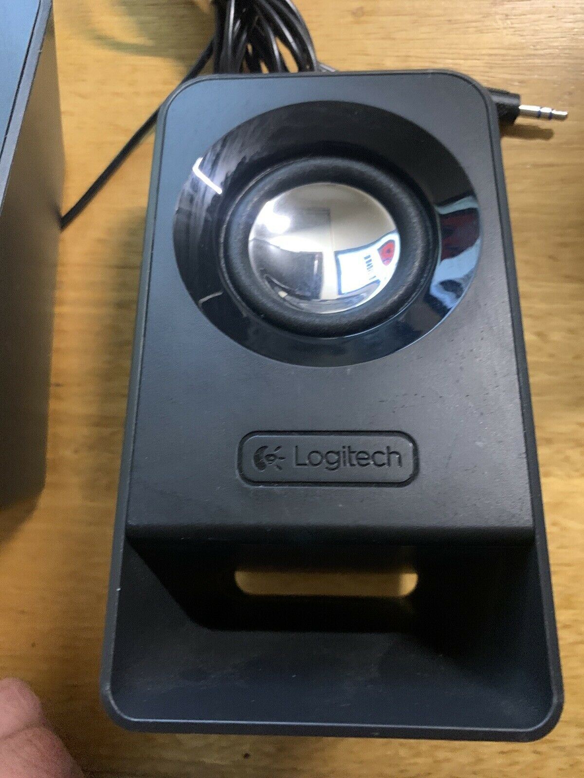 Logitech Z213 Portable Speakers 3.5 Inch Plug