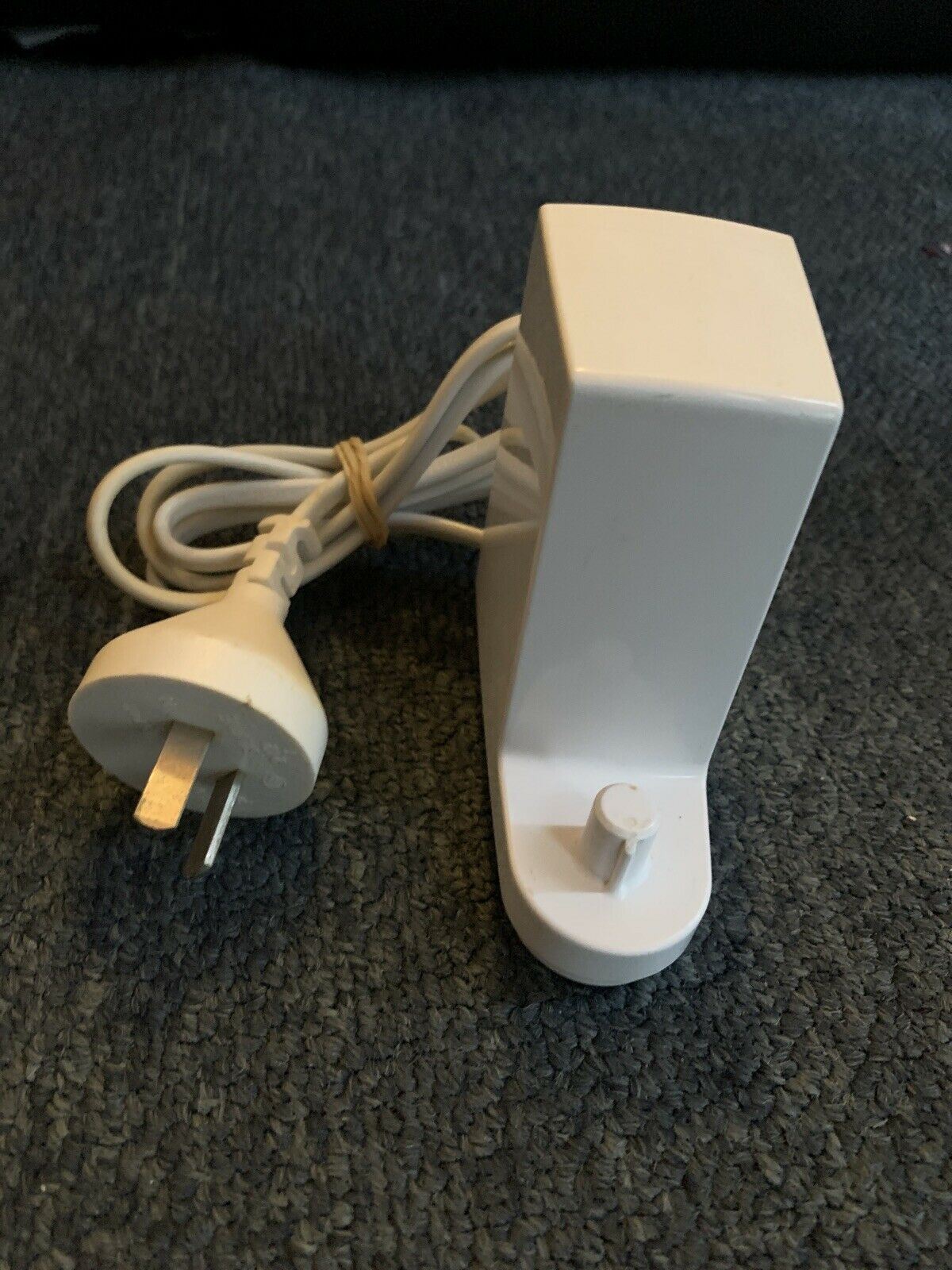 Genuine Braun 4728 Oral B Toothbrush Charger