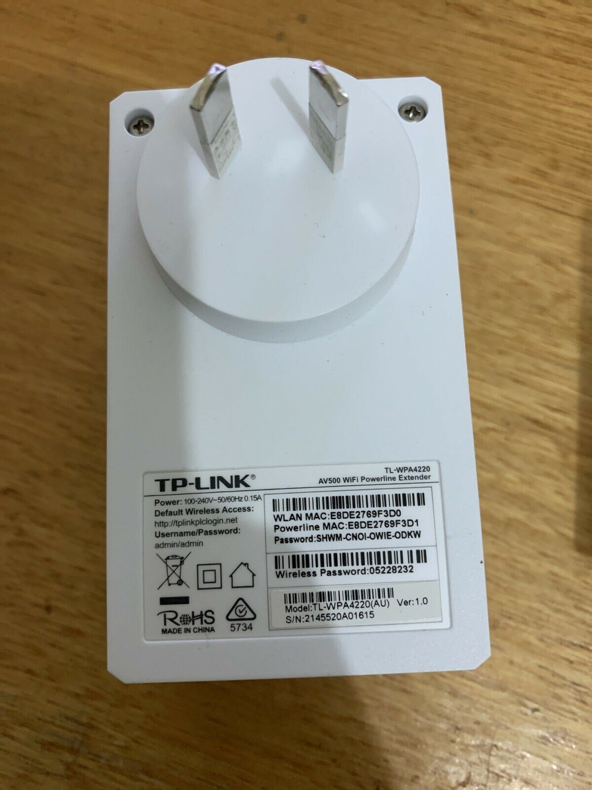 TpLink TLWPA4220KIT 300Mbps AV500 WiFi Powerline Extender Starter Kit HomePlug 5