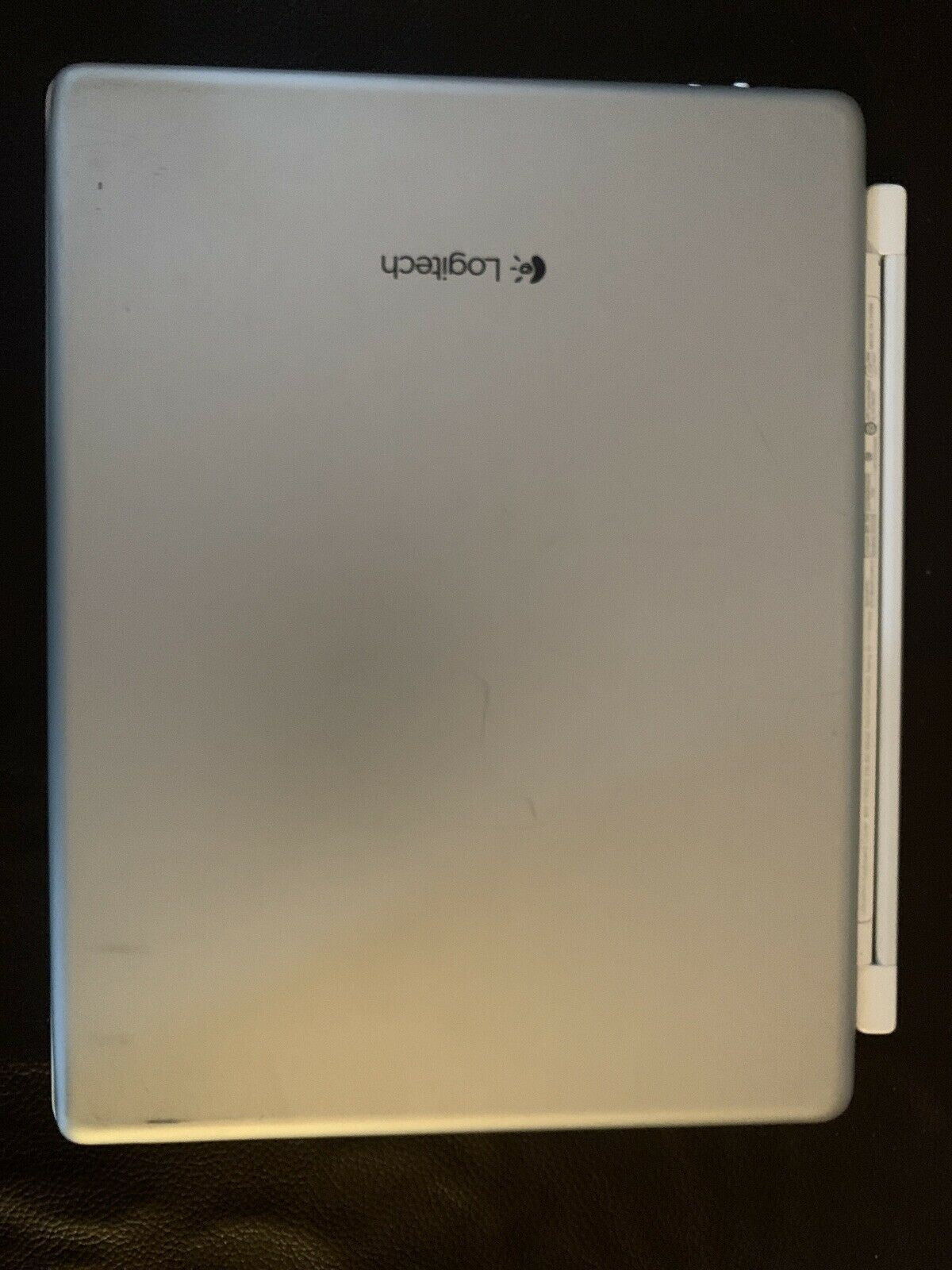 Logitech Ultrathin Keyboard Cover Y-R0032 for iPad2, iPad (3rd/4th Generation)