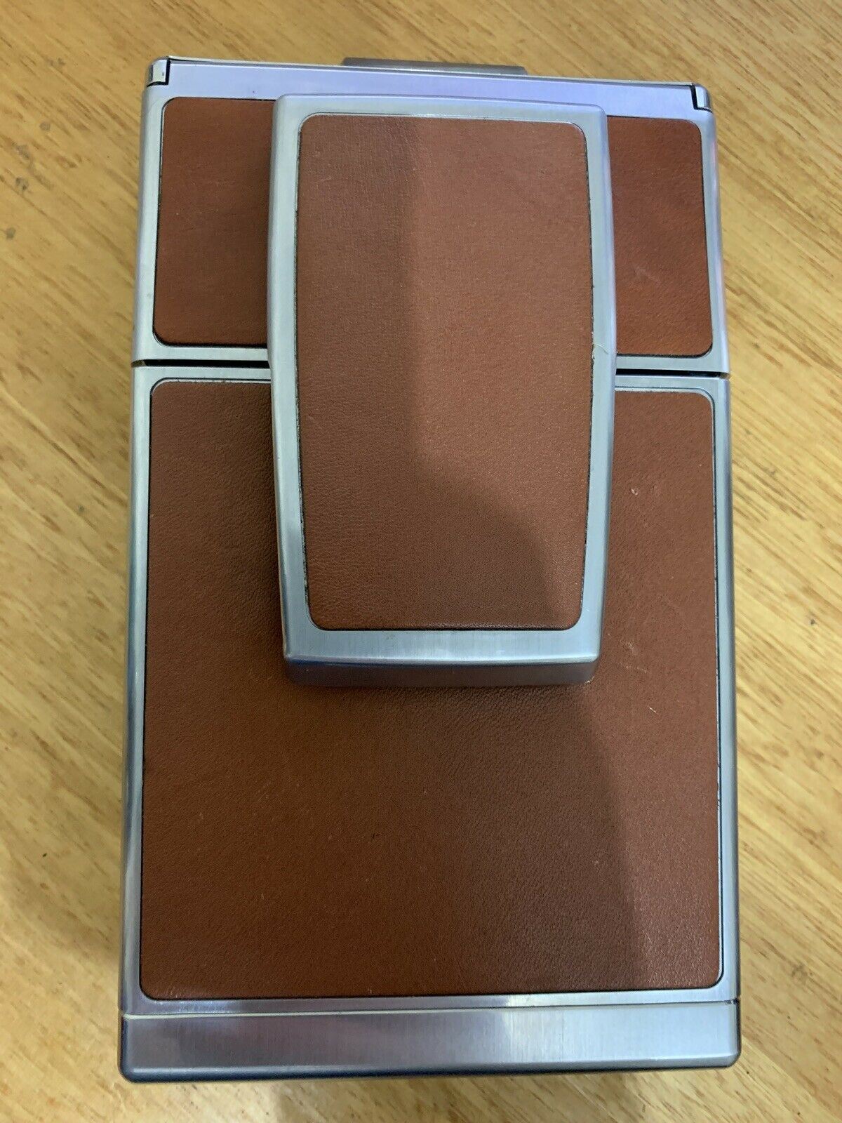 Polaroid SX-70 LAND CAMERA Instant camera!