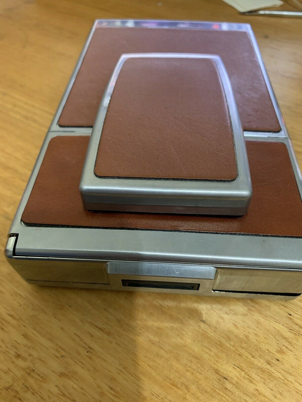 Polaroid SX-70 LAND CAMERA Instant camera!