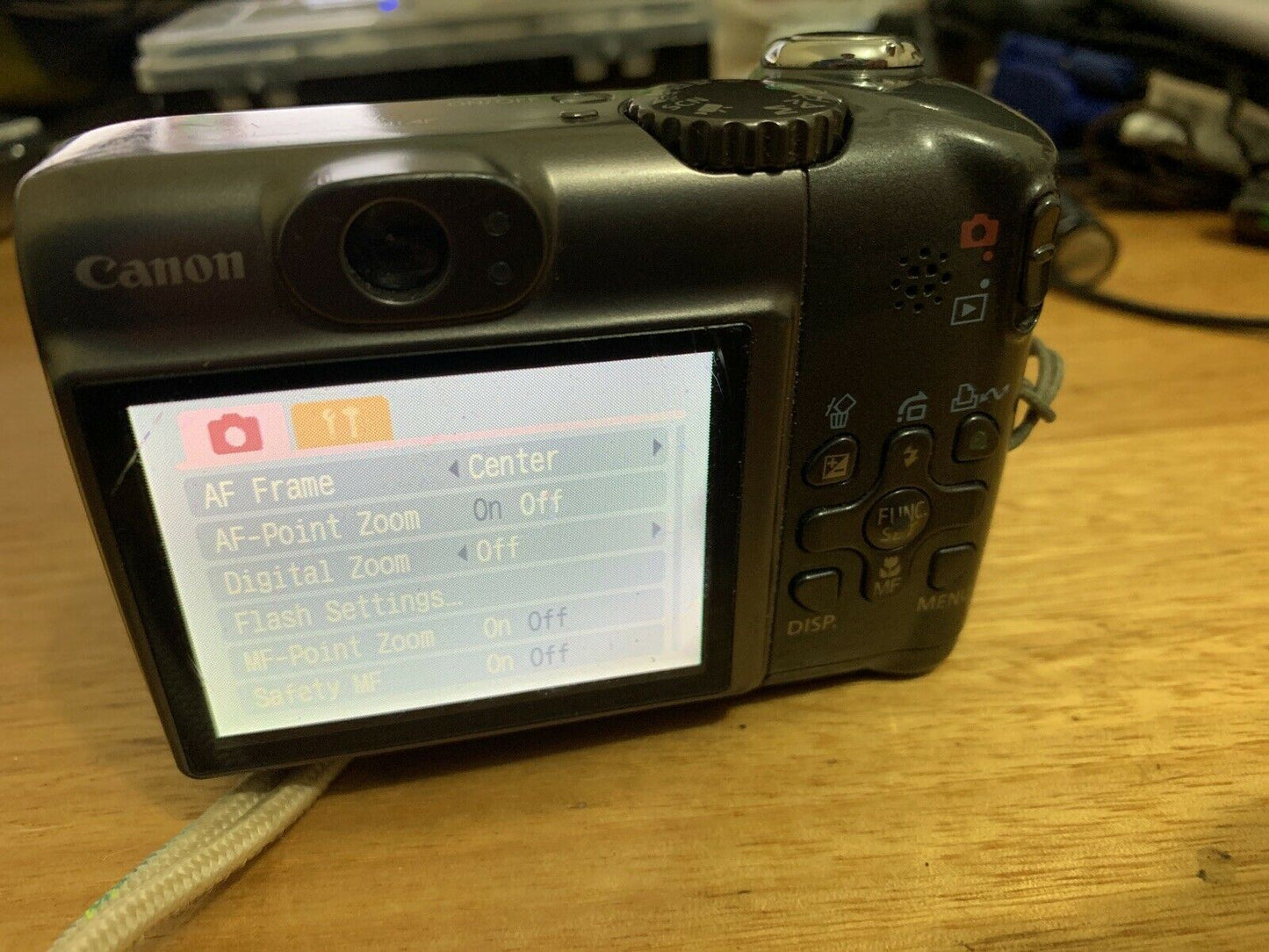 Canon PowerShot A590 8MP Auto Focus 4x Zoom