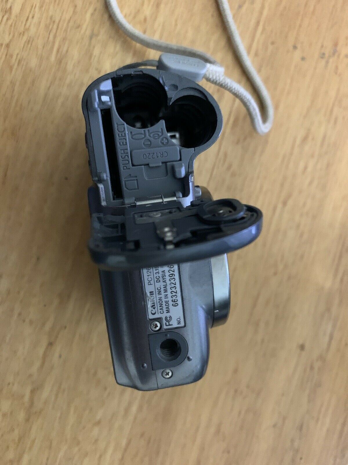 Canon PowerShot A590 8MP Auto Focus 4x Zoom