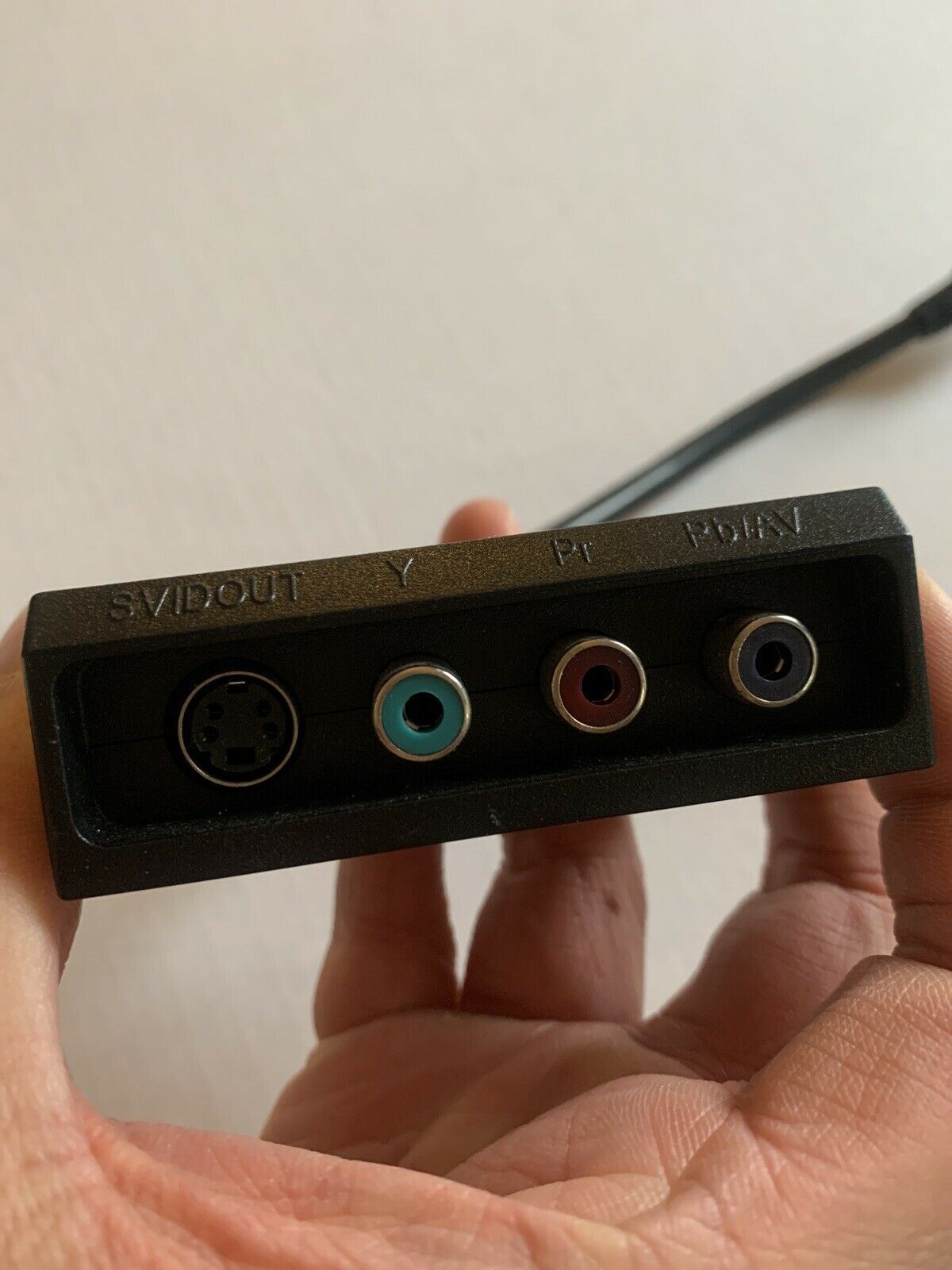 GIGABYTE S-Video 9pin HDTV(Y,Pb,Pr) Output 12CF1-10S011-01R Adapter Converter