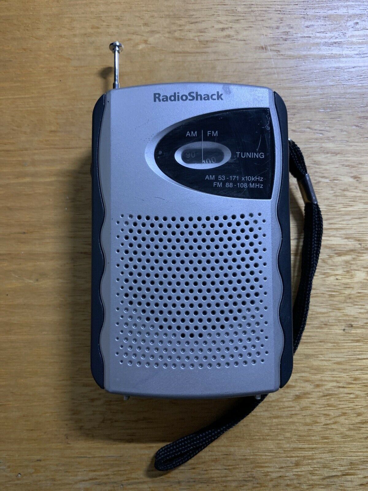 Radio Shack Am/Fm Pocket Radio