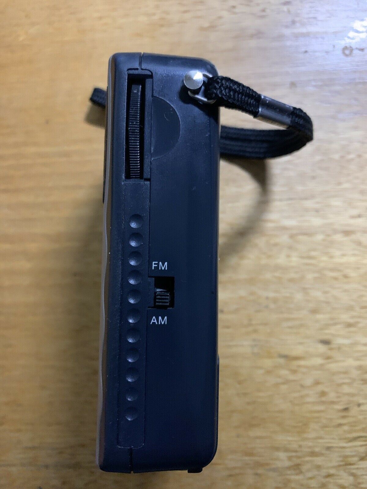 Radio Shack Am/Fm Pocket Radio