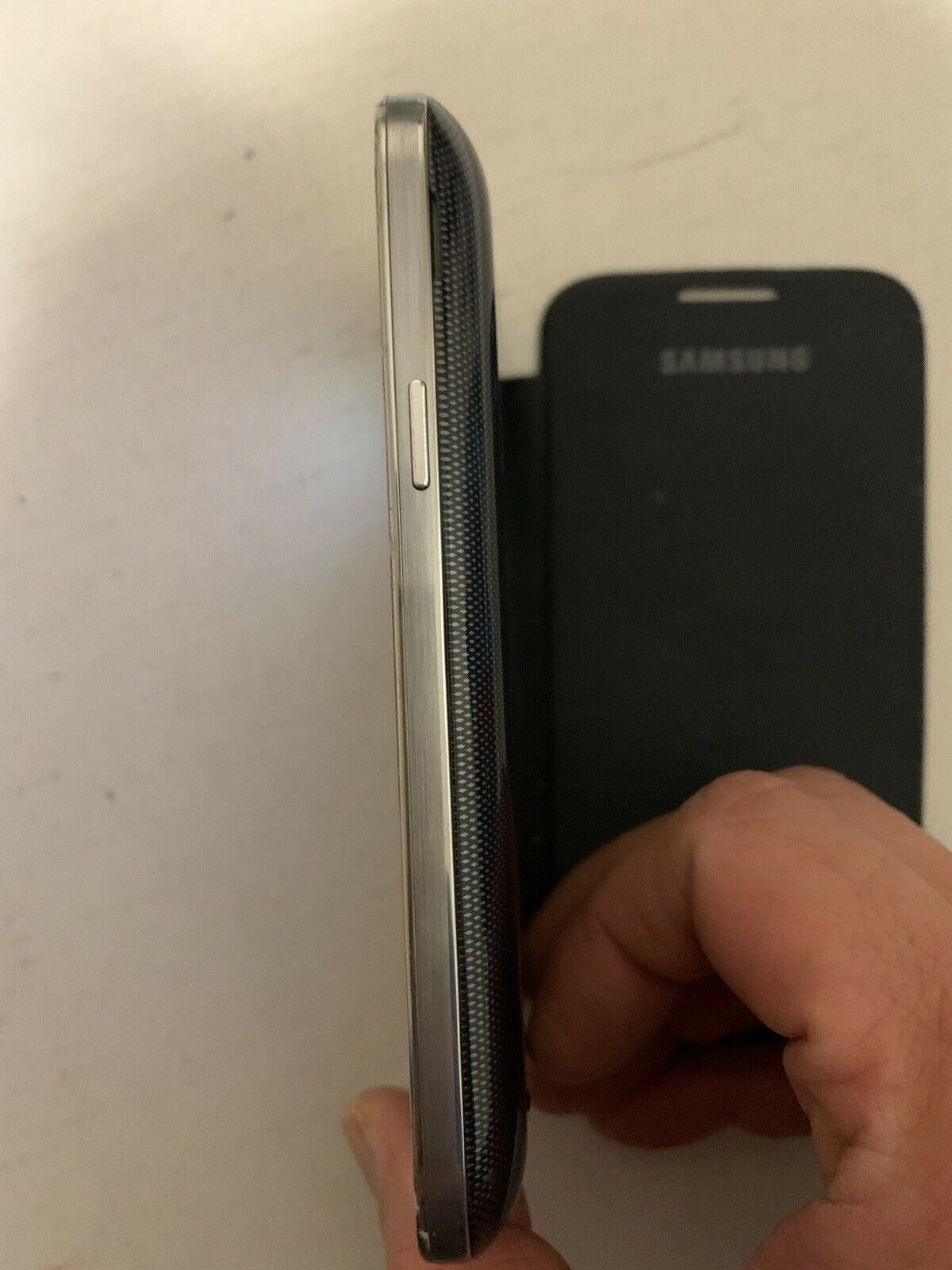 Samsung Galaxy S4 Mini GT-I9195T - 8GB - Black Mist Smartphone *Cracked Screen*