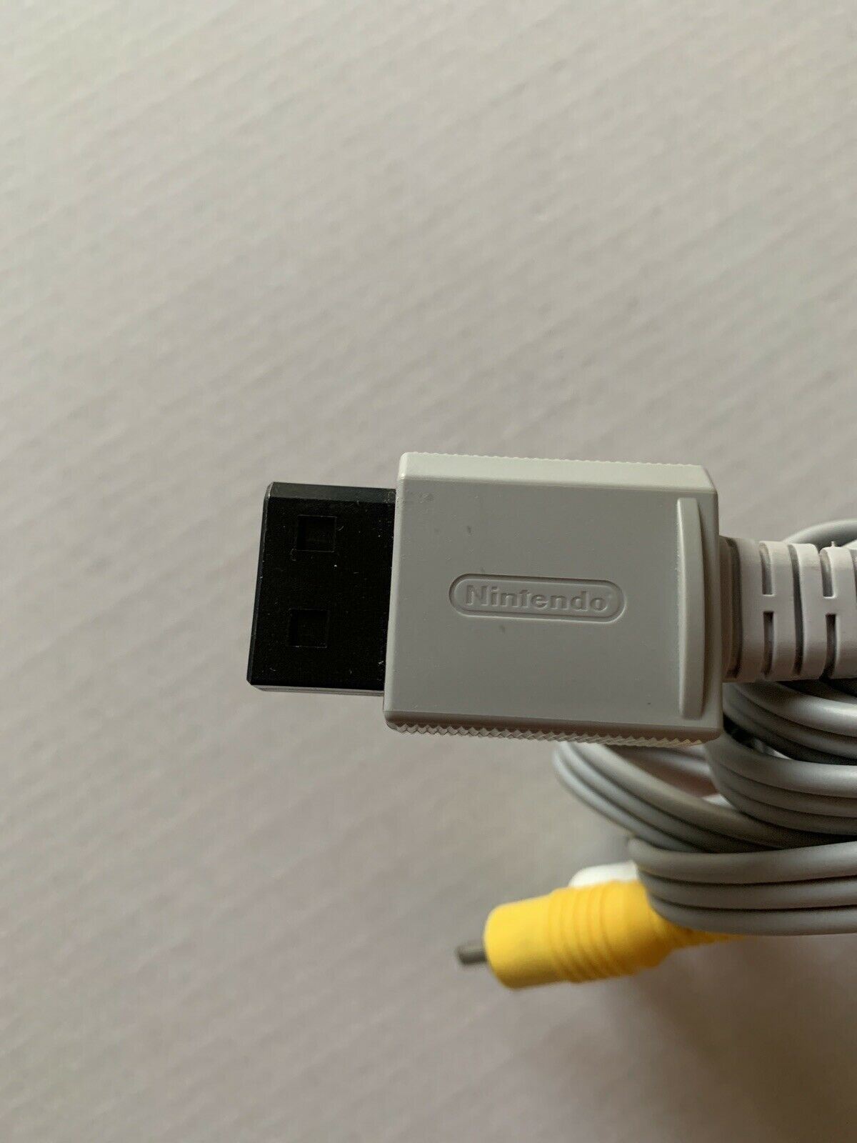 Genuine Nintendo Wii or Wii U RVL-009 AV Cable Composite RCA Cable